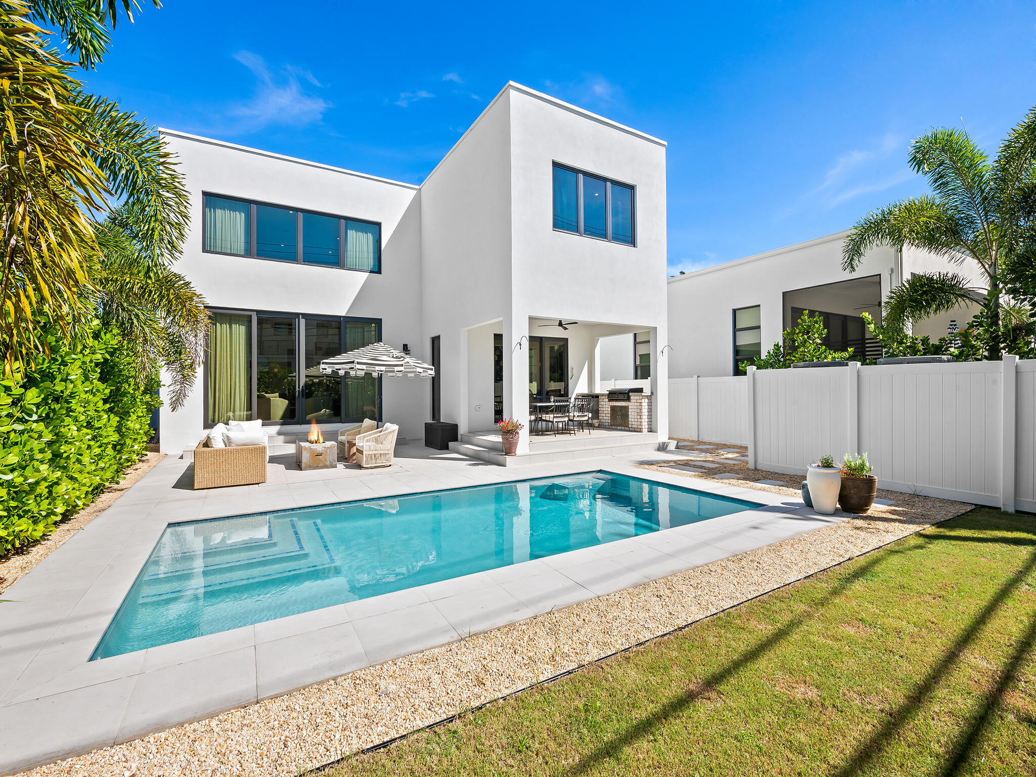 1317 NE 17th, Fort Lauderdale FL 33304