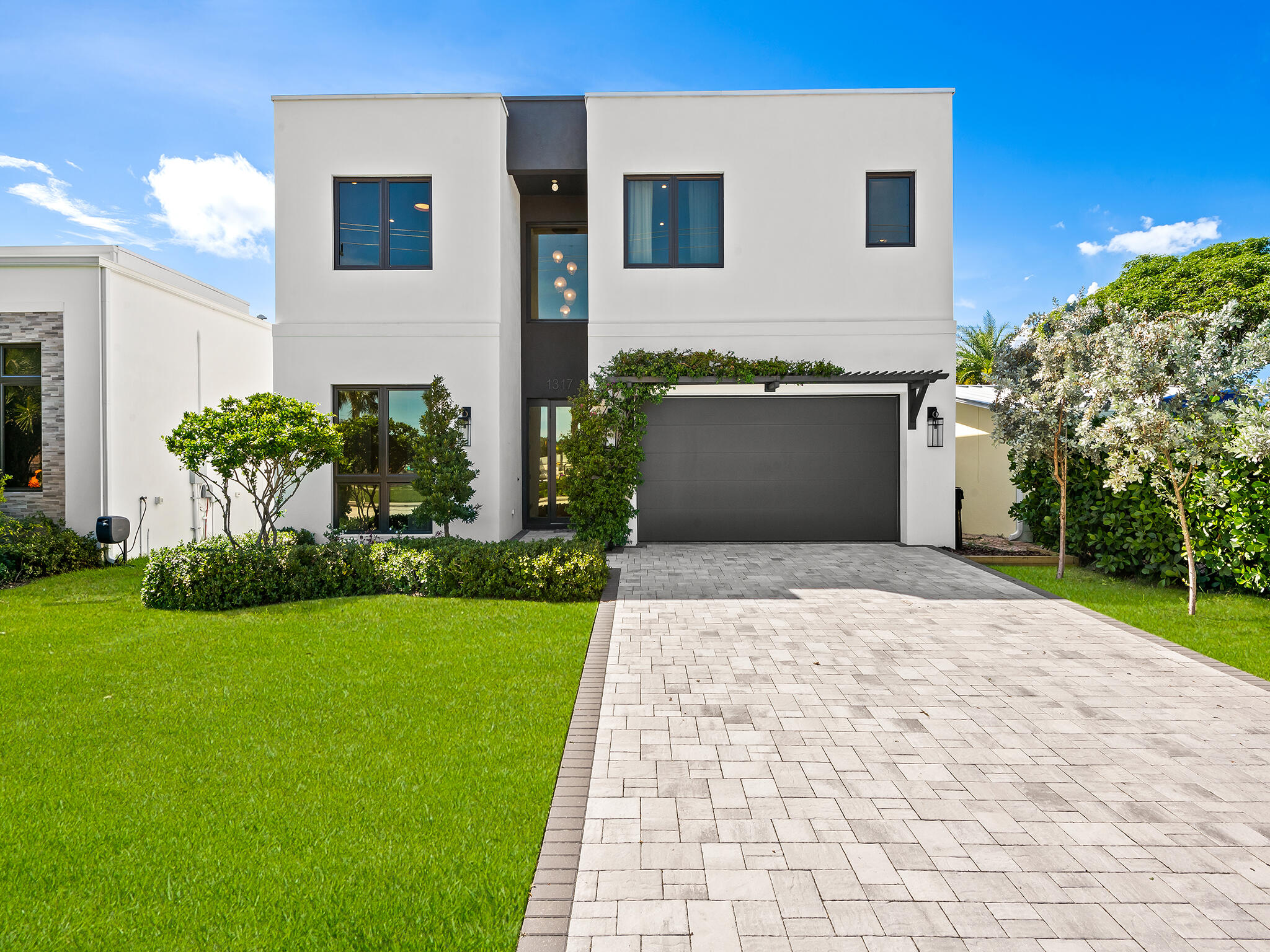 1317 NE 17th, Fort Lauderdale FL 33304