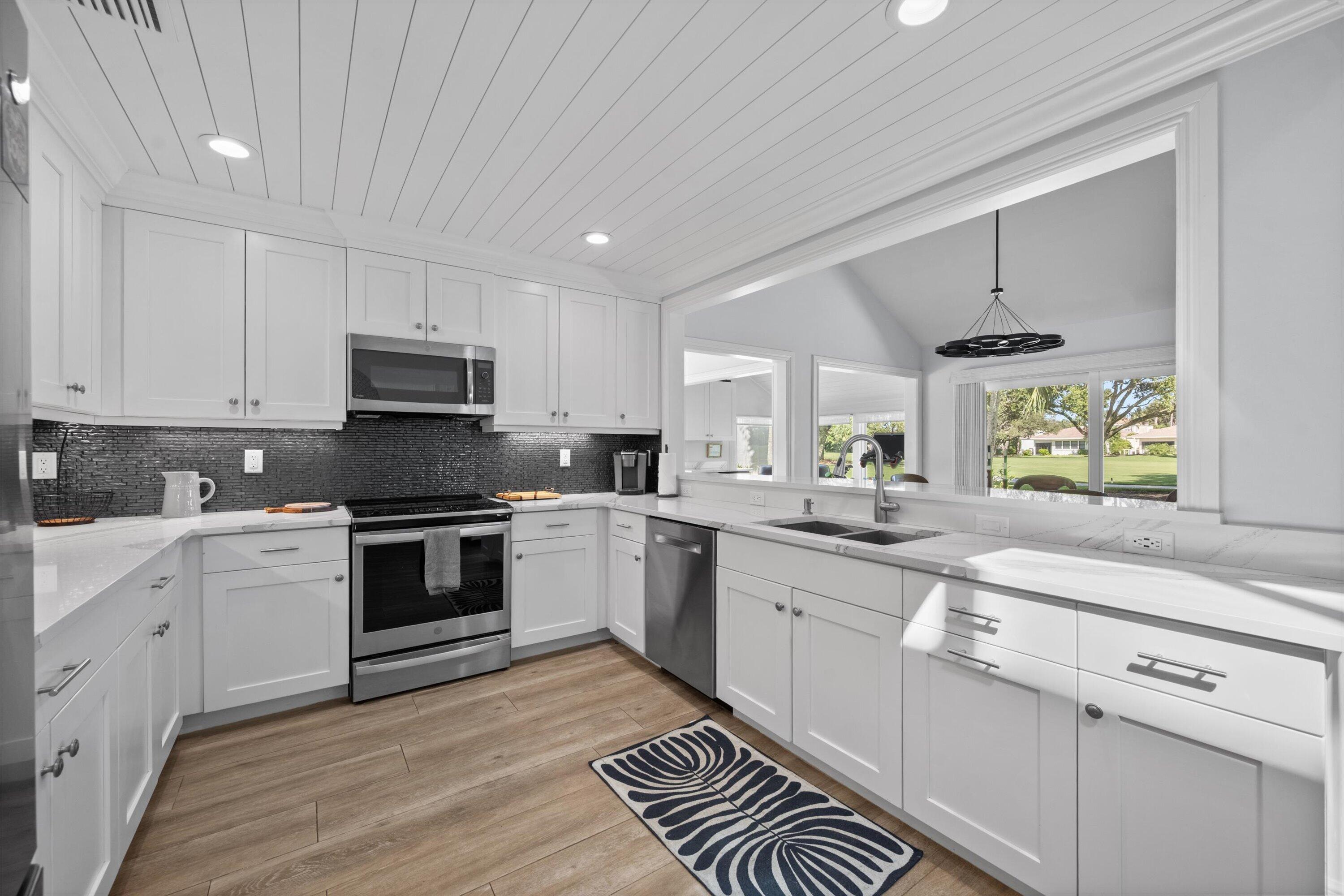 17014 TRAVERSE, Jupiter FL 33477