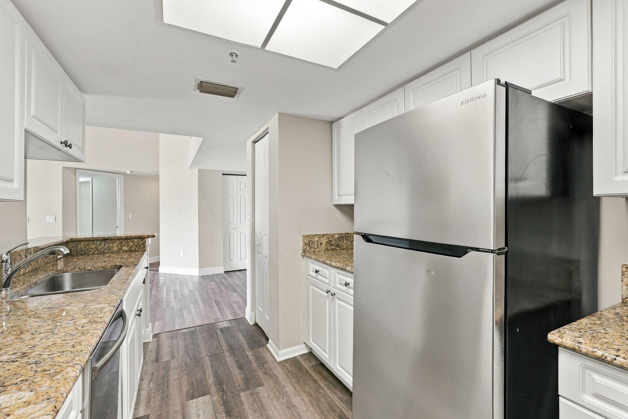 1400 CRESTWOOD #1410, Royal Palm Beach FL 33411