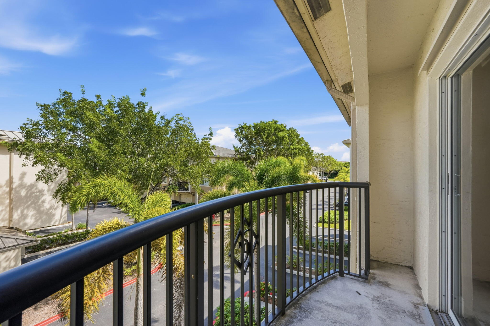 1400 CRESTWOOD #1410, Royal Palm Beach FL 33411