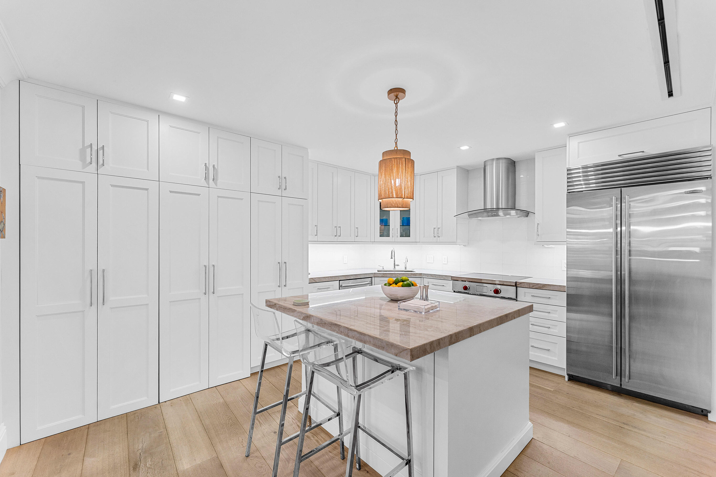 300 S Ocean #2D, Palm Beach FL 33480