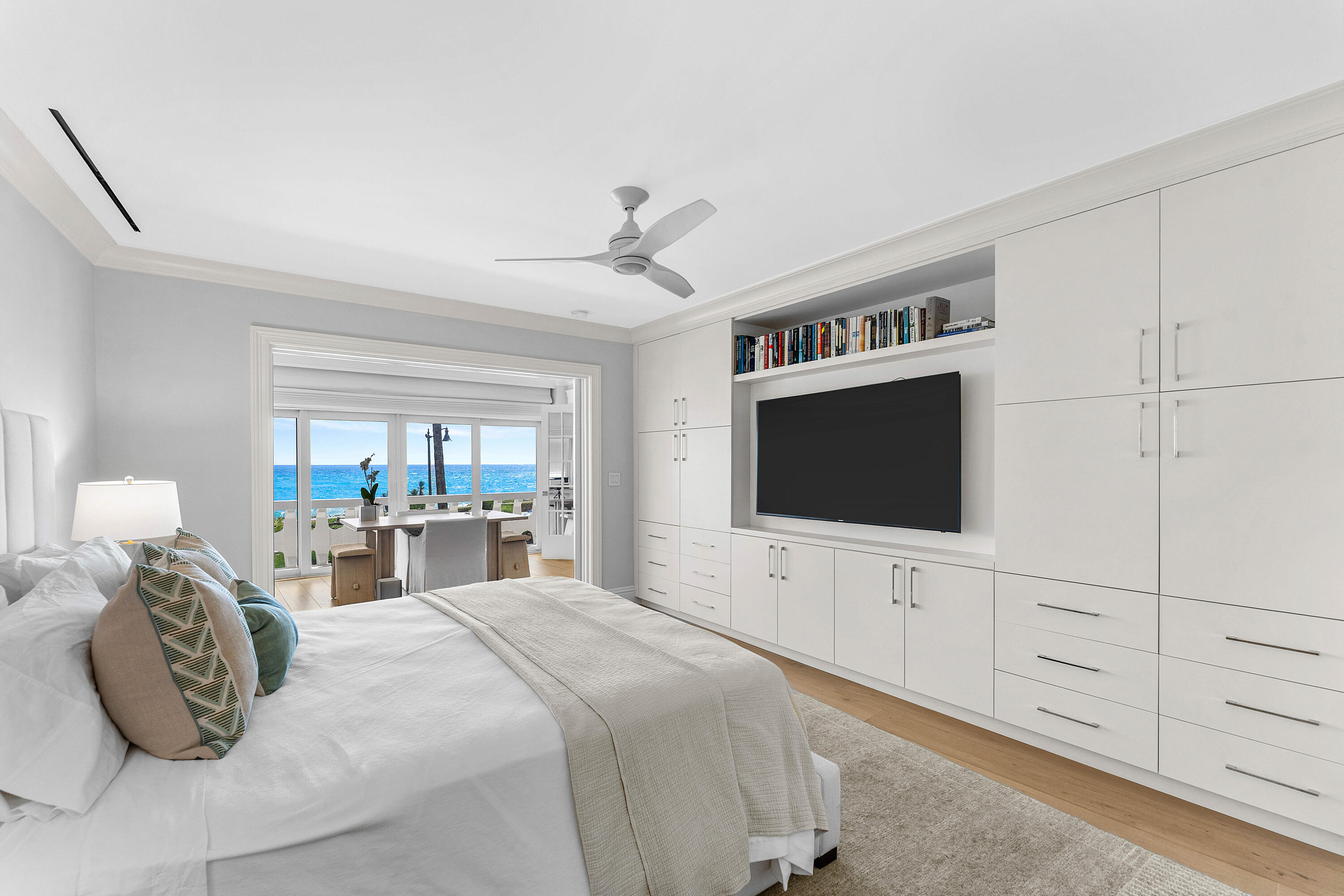 300 S Ocean #2D, Palm Beach FL 33480
