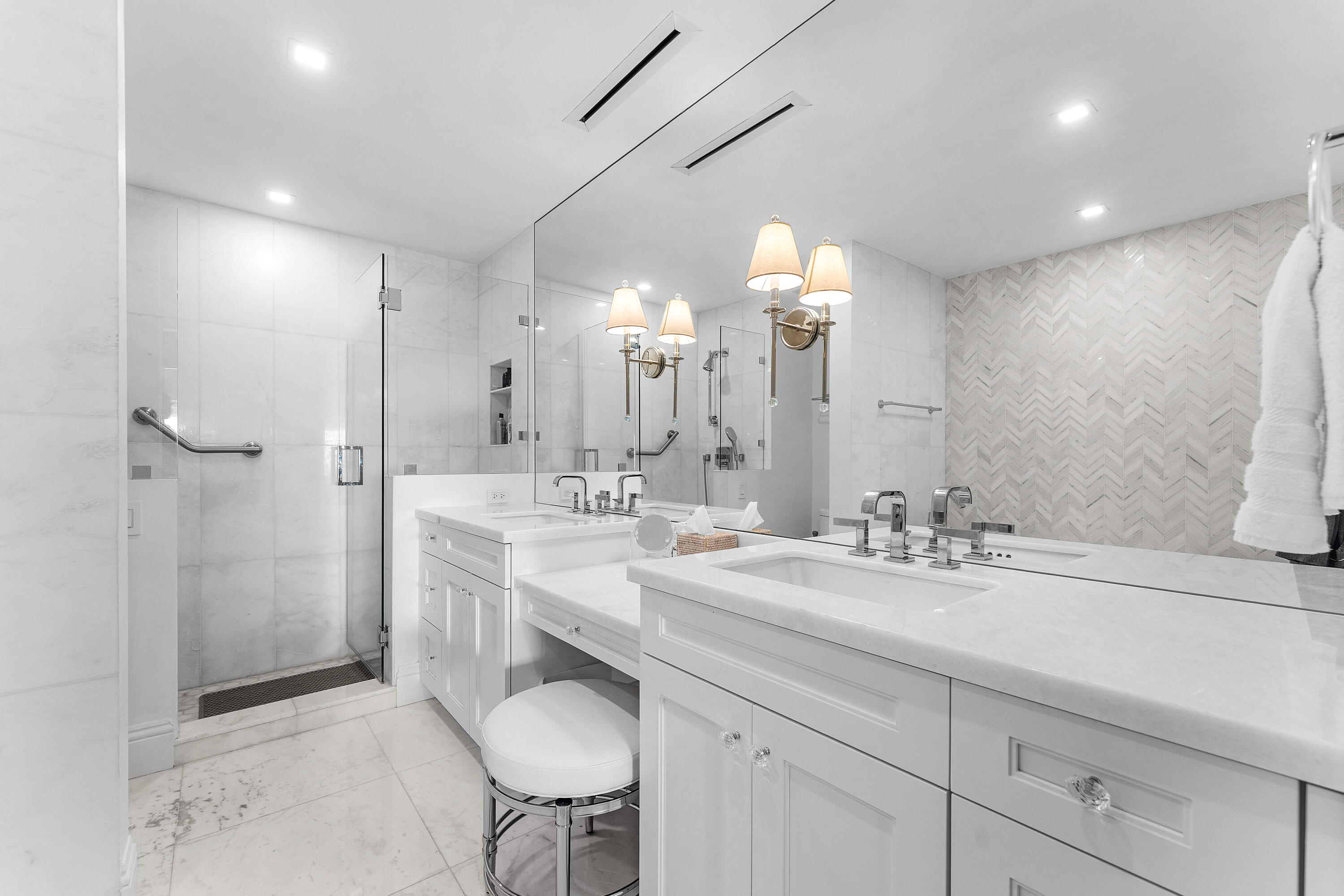 300 S Ocean #2D, Palm Beach FL 33480