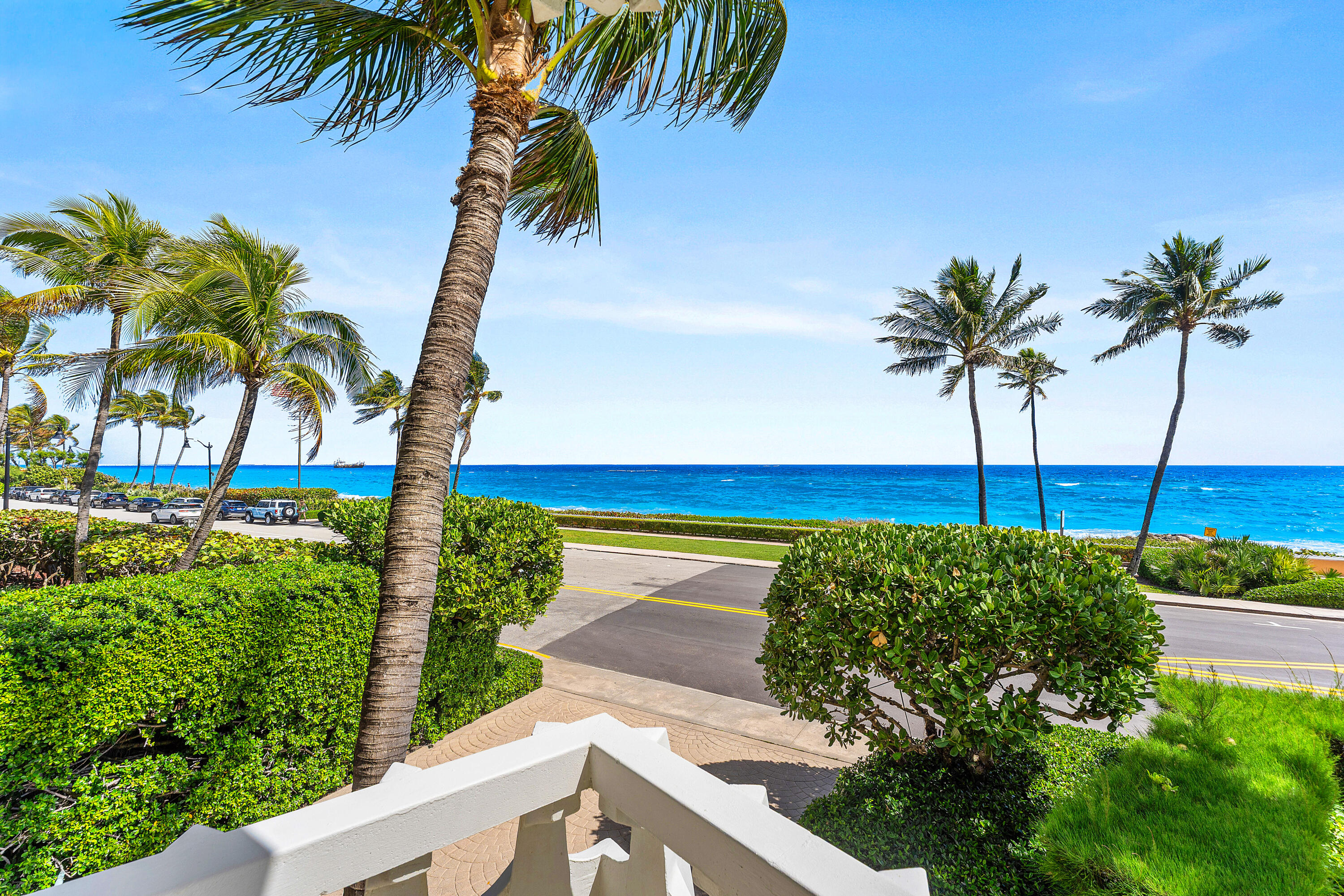 300 S Ocean #2D, Palm Beach FL 33480