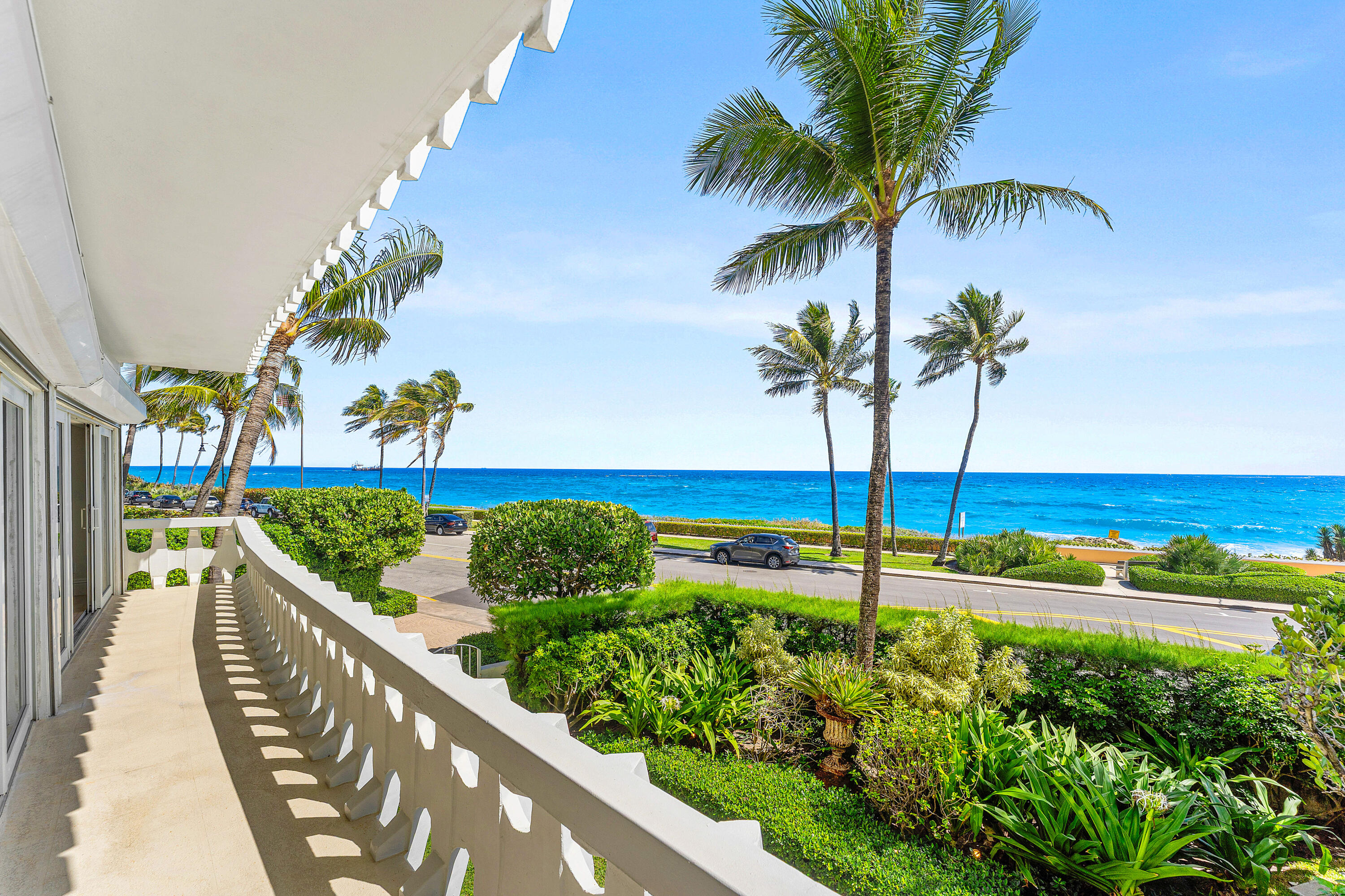 300 S Ocean #2D, Palm Beach FL 33480