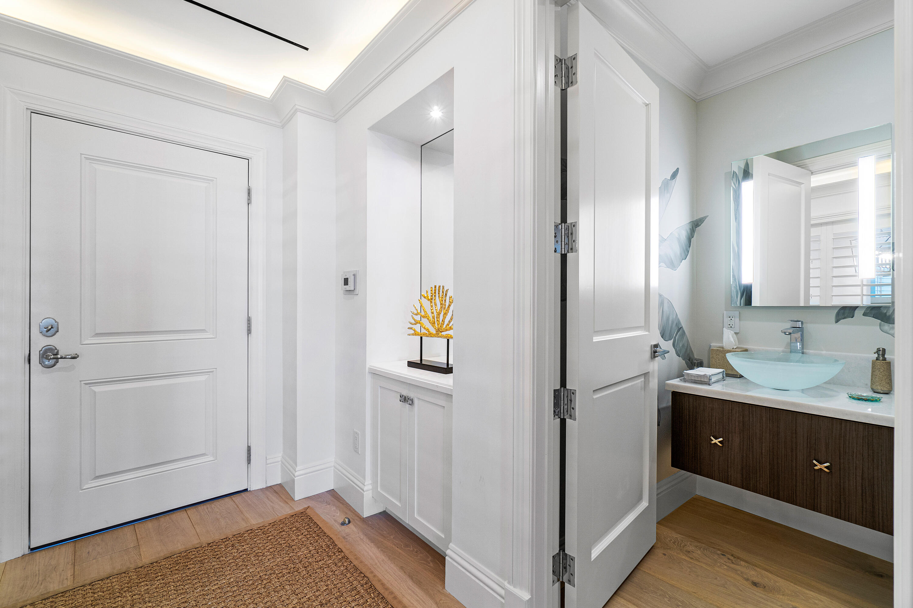 300 S Ocean #2D, Palm Beach FL 33480