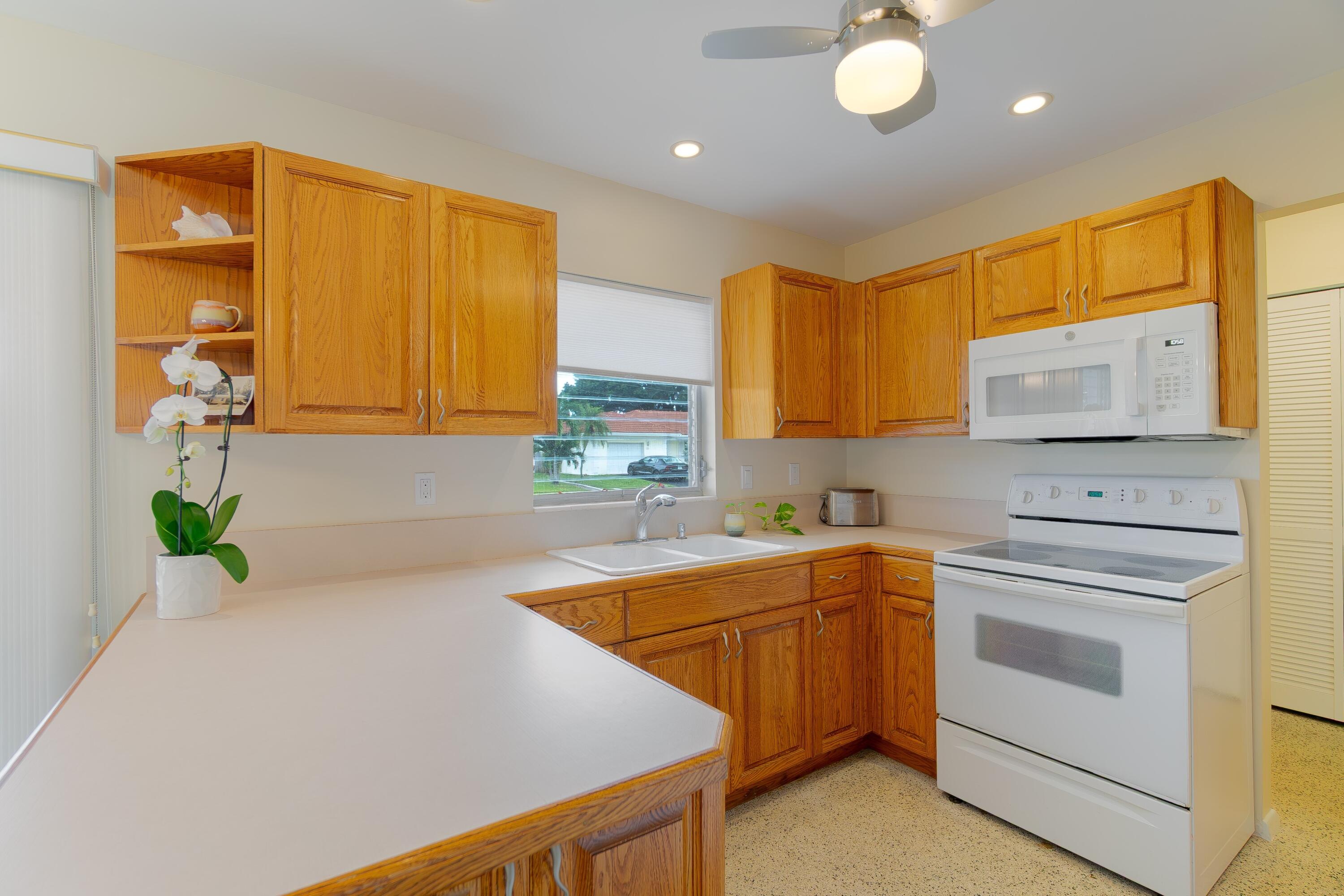 1166 SW 4th, Boca Raton FL 33486