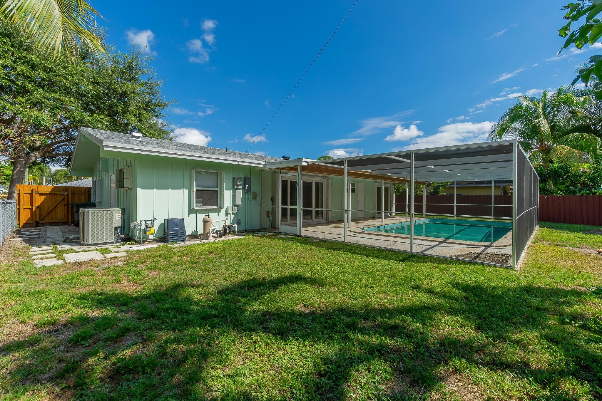 1166 SW 4th, Boca Raton FL 33486