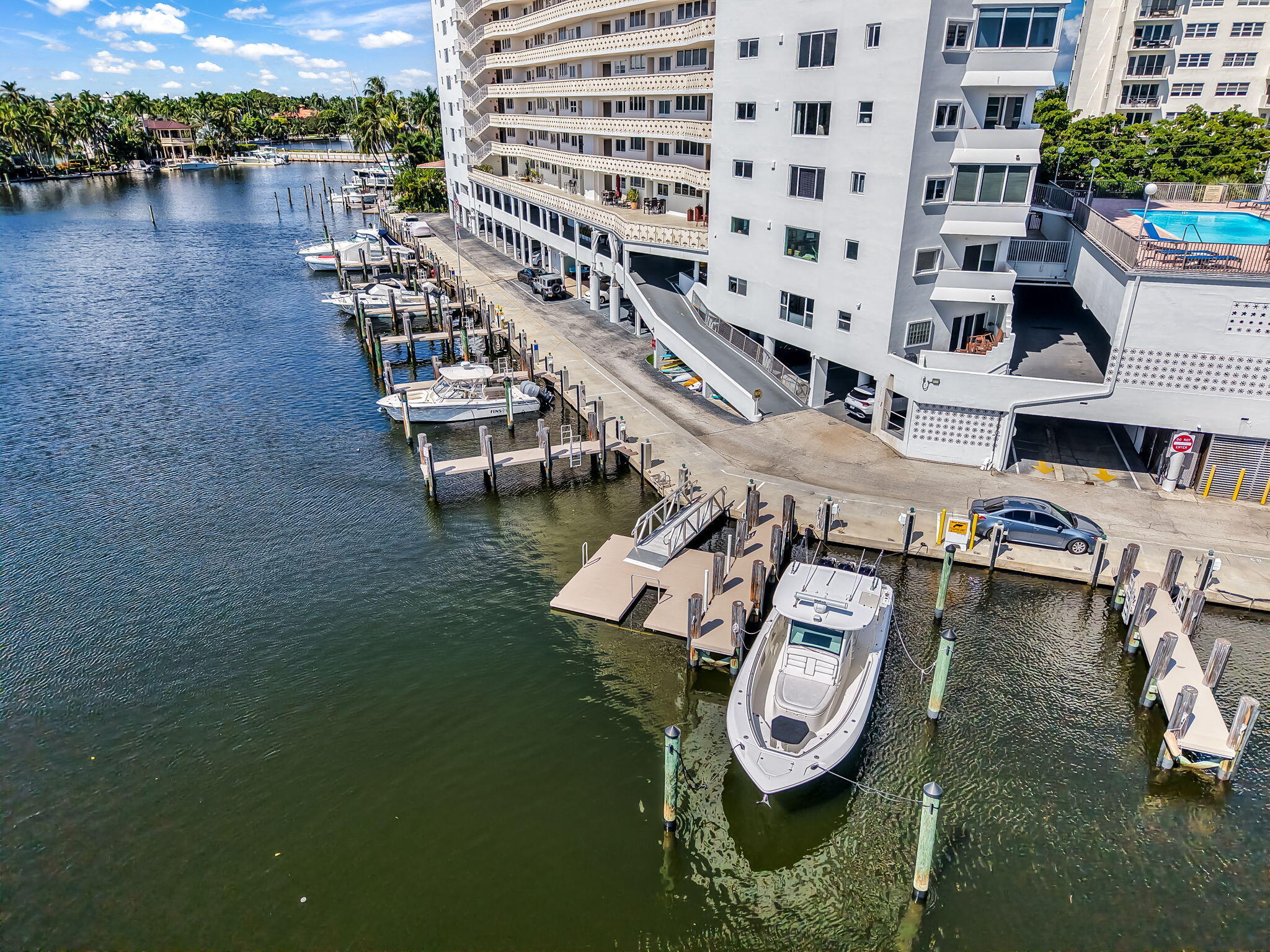 333 SUNSET #104, Fort Lauderdale FL 33301