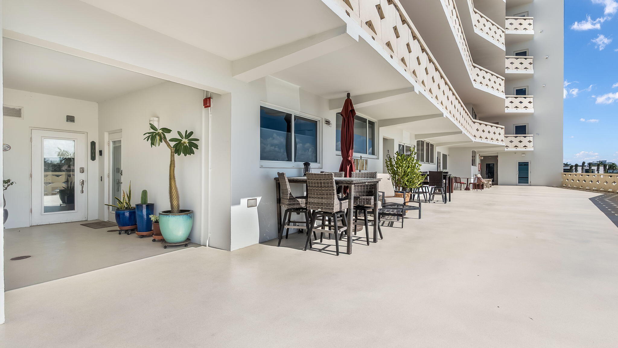 333 SUNSET #104, Fort Lauderdale FL 33301