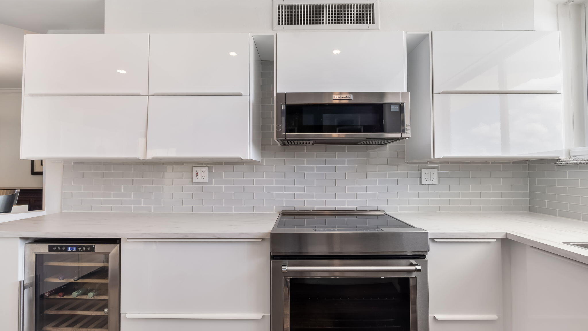 333 SUNSET #104, Fort Lauderdale FL 33301