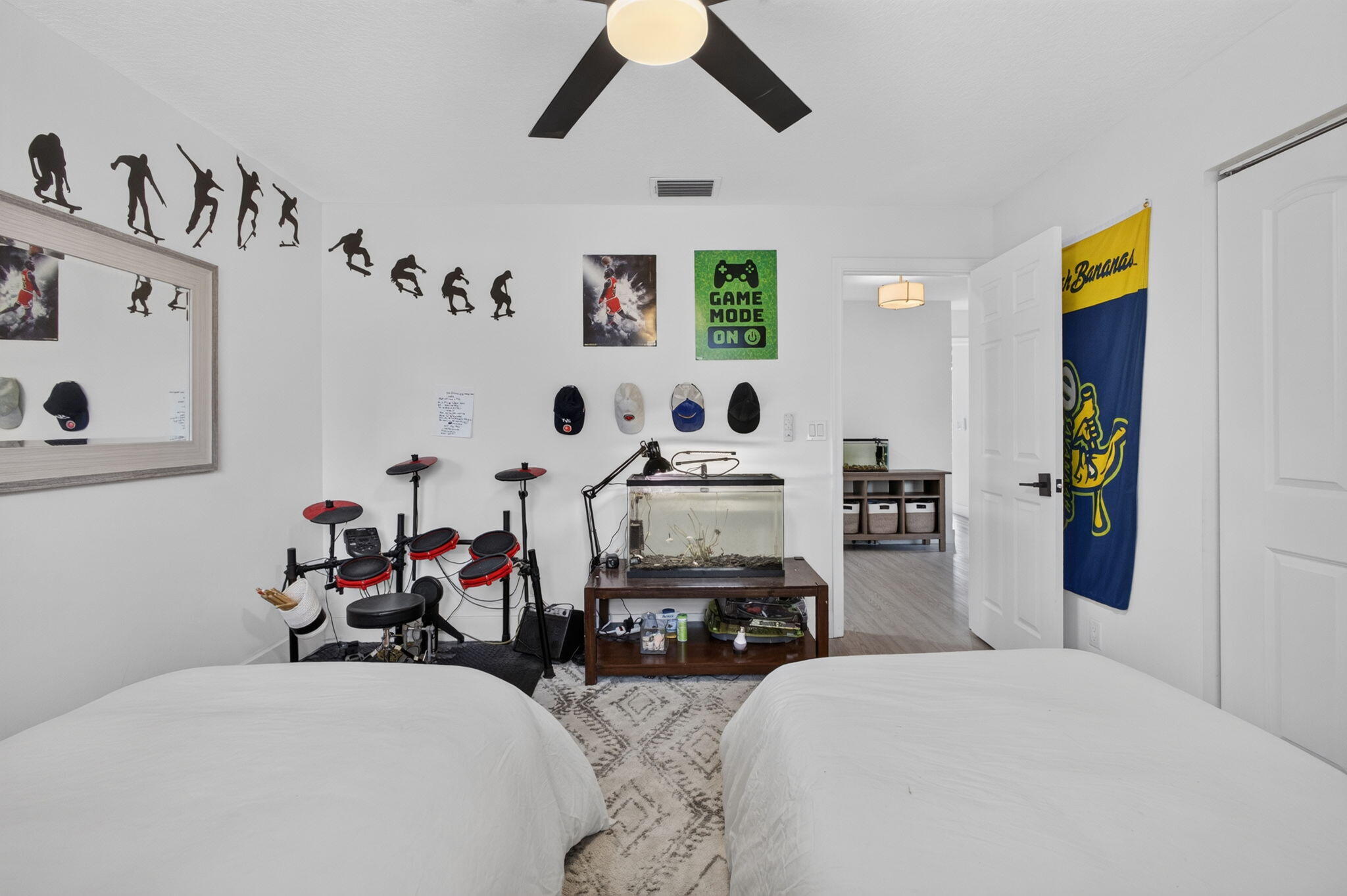 1043 Aspri, Riviera Beach FL 33418