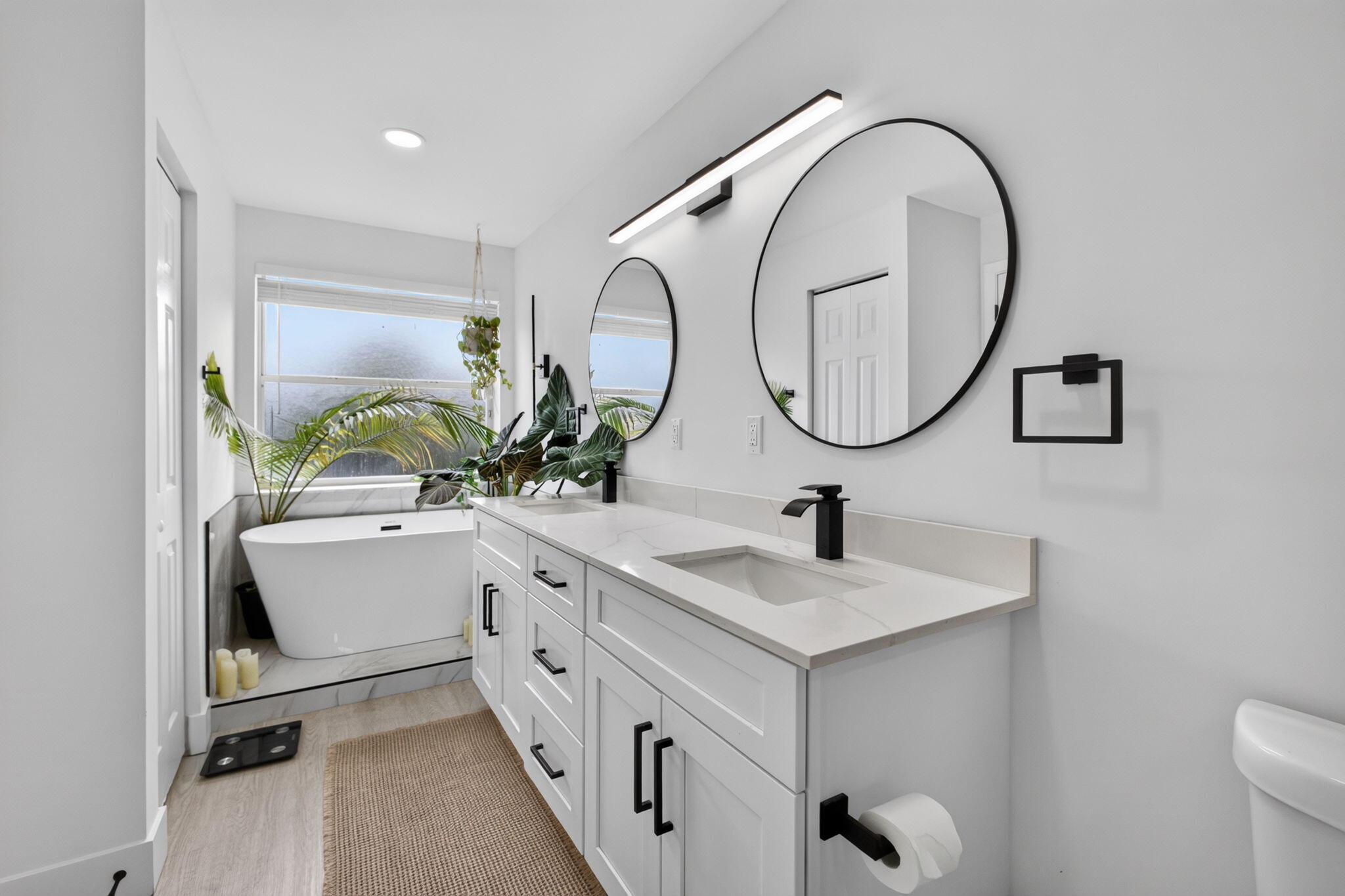 1043 Aspri, Riviera Beach FL 33418