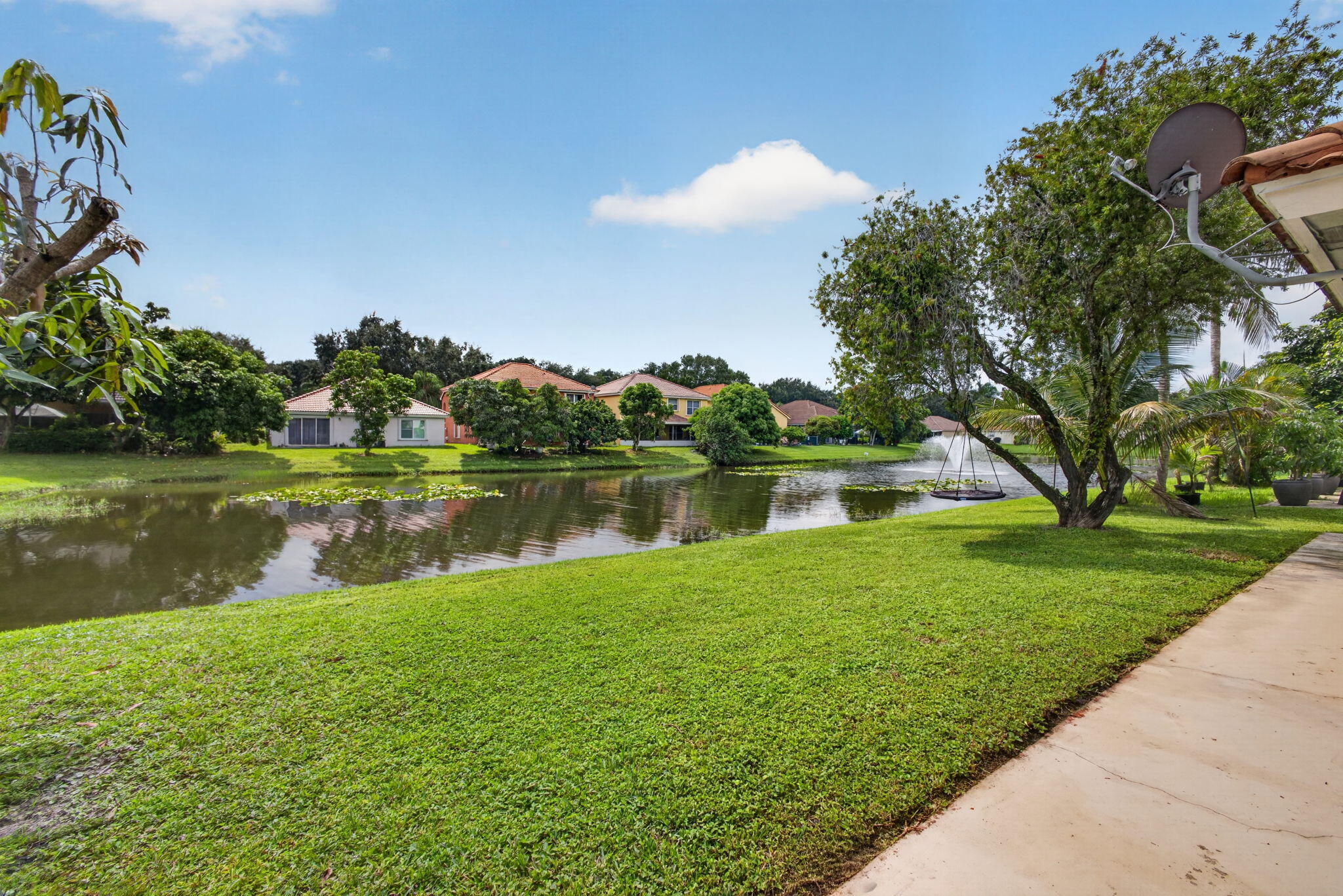 1043 Aspri, Riviera Beach FL 33418