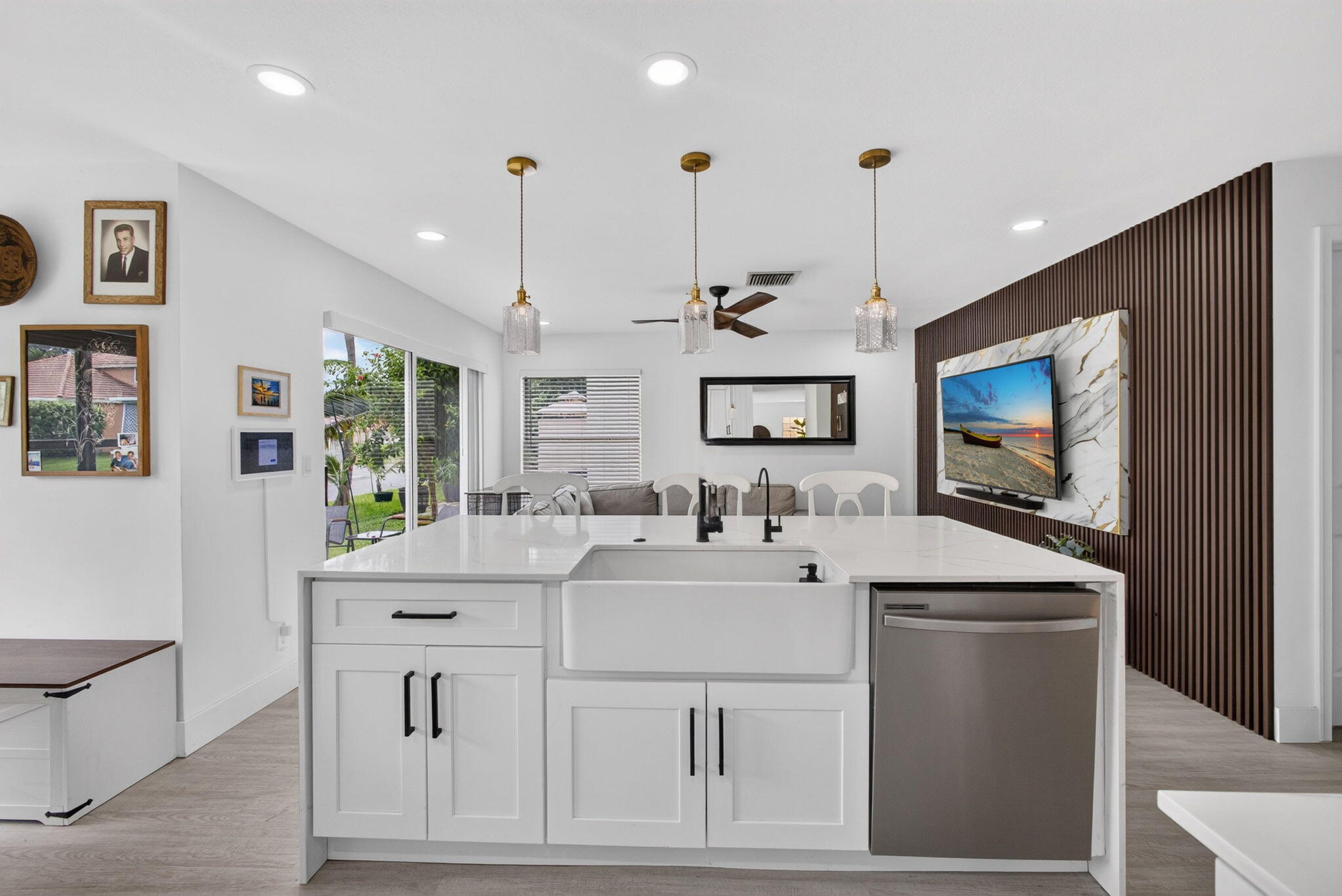 1043 Aspri, Riviera Beach FL 33418