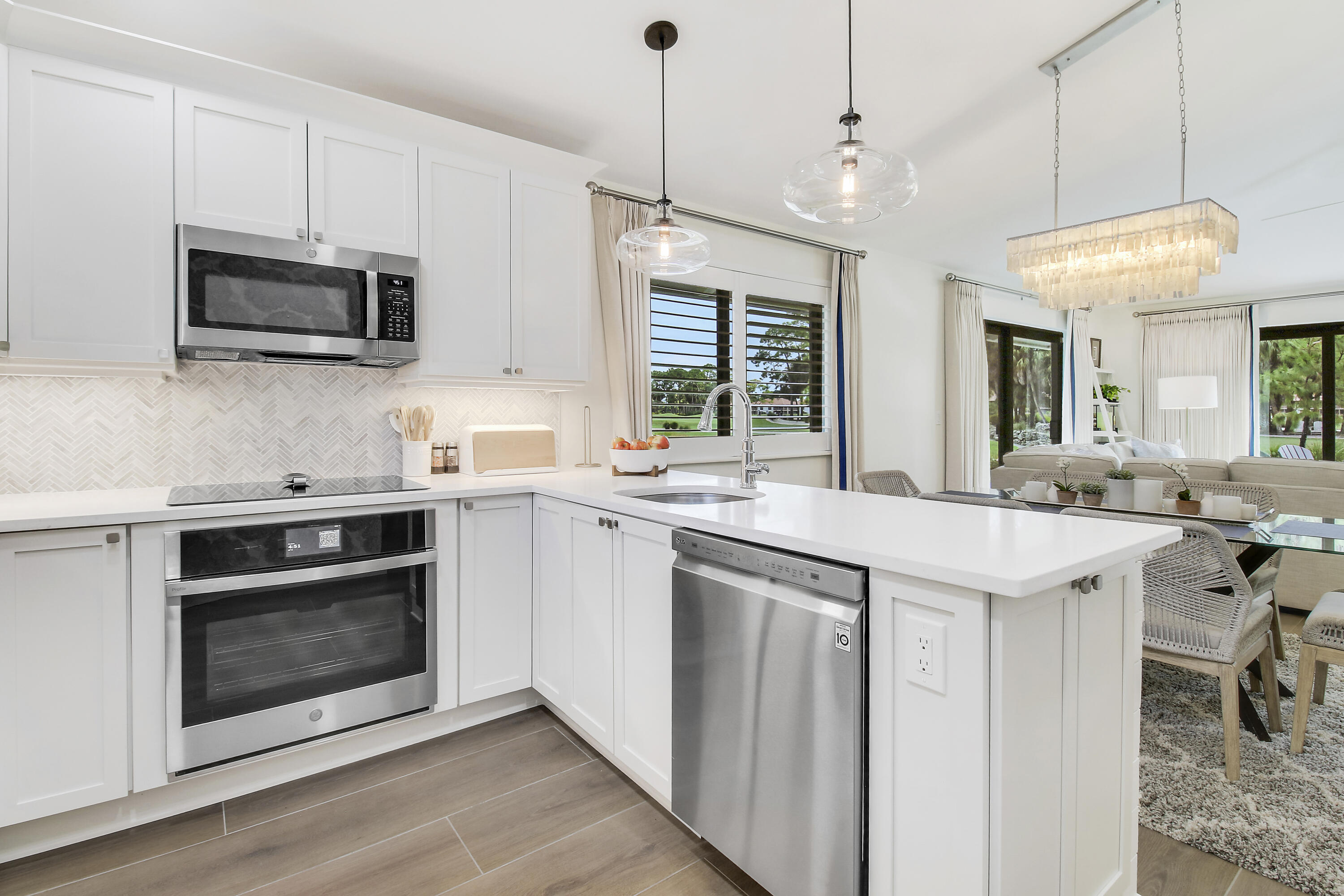 815 Club, Palm Beach Gardens FL 33418