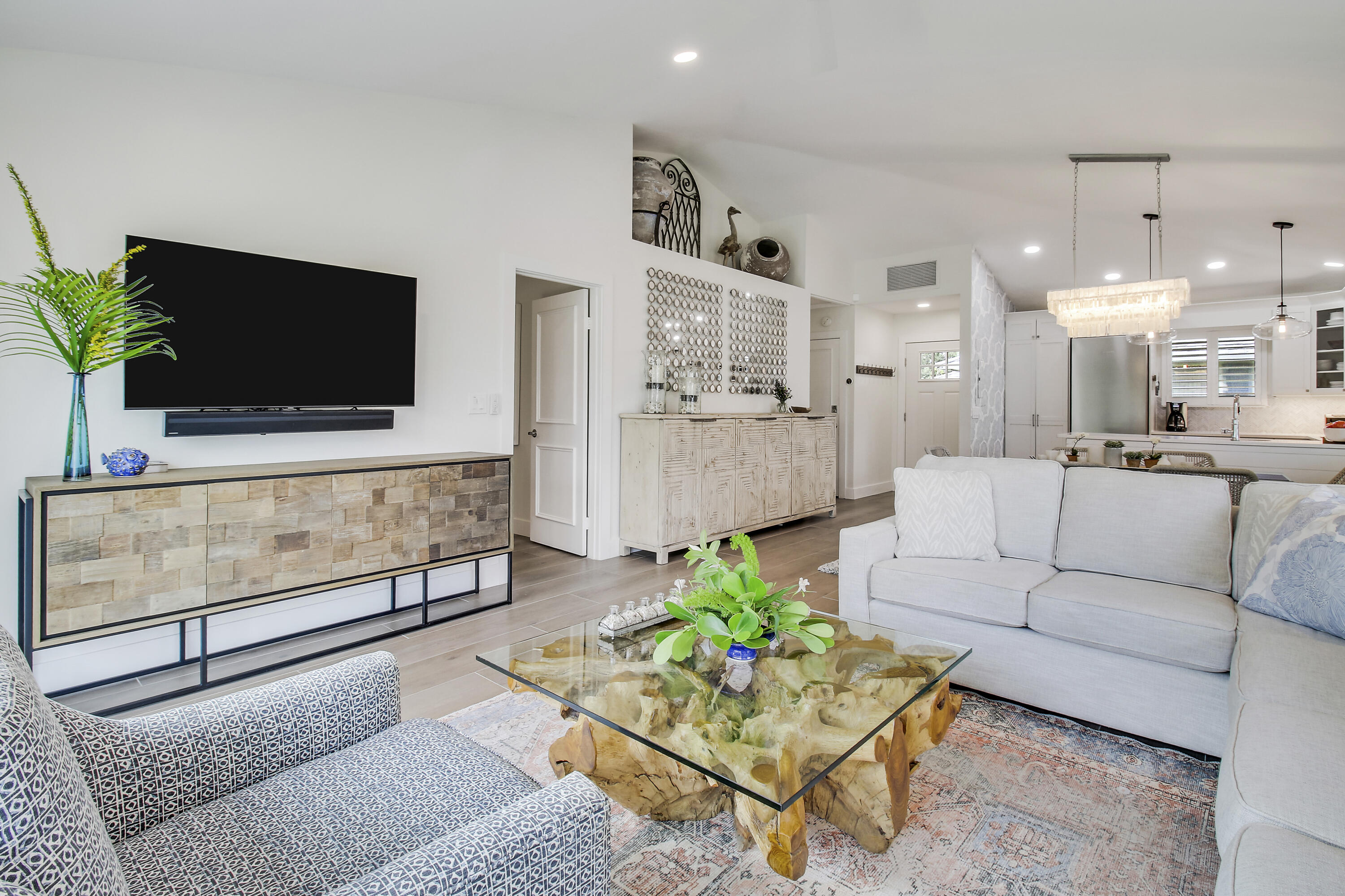815 Club, Palm Beach Gardens FL 33418