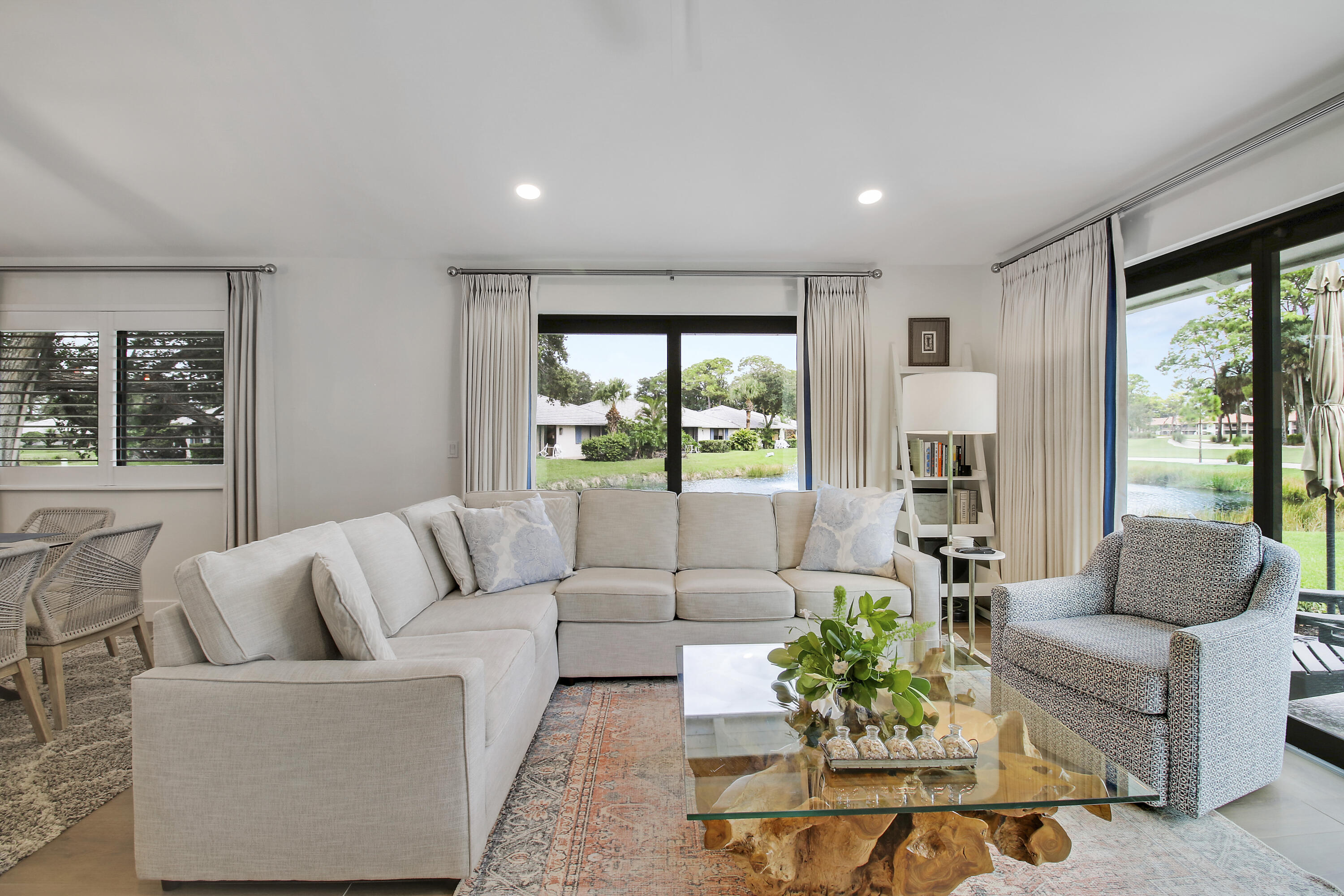 815 Club, Palm Beach Gardens FL 33418
