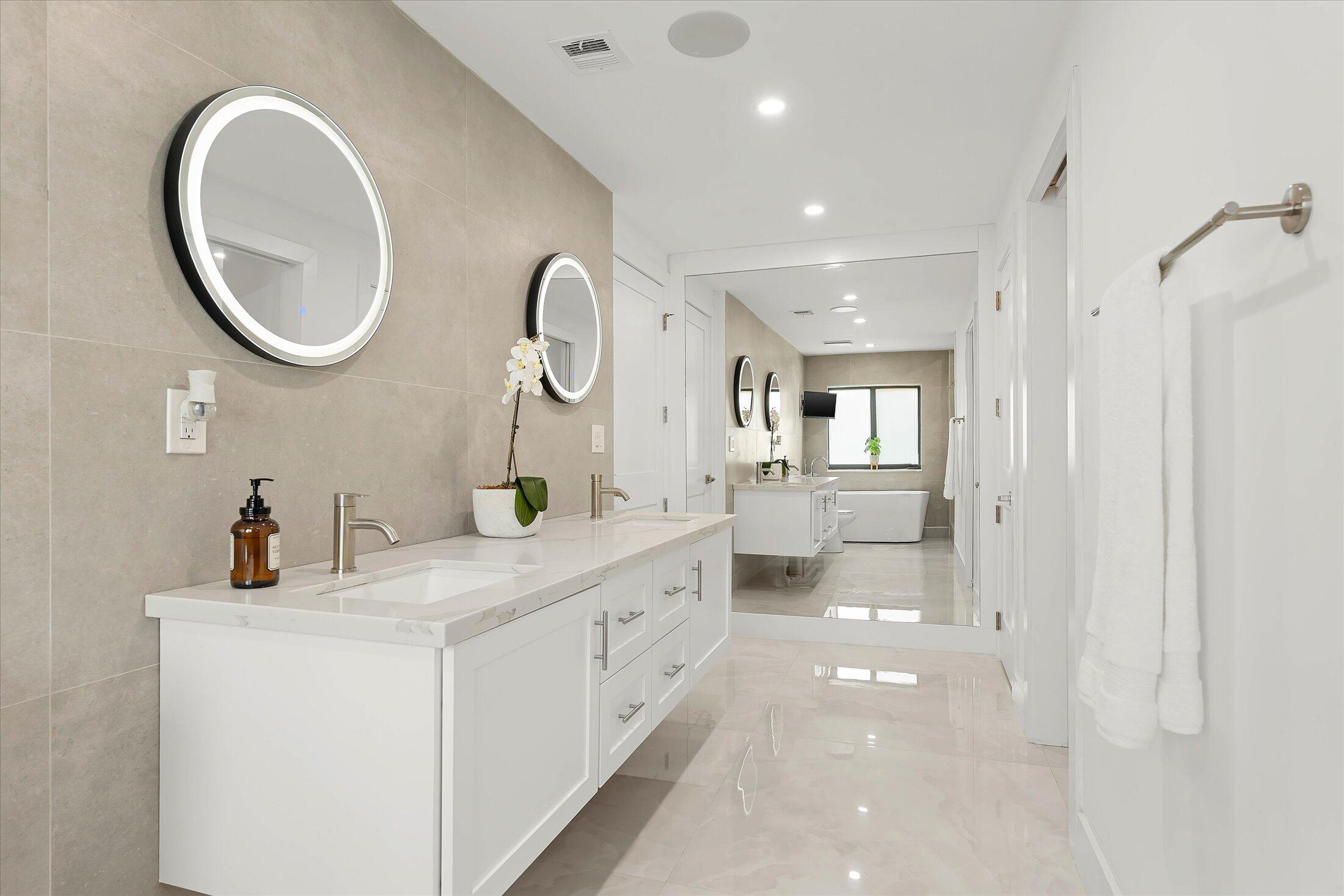 800 ANDREWS #9, Delray Beach FL 33483