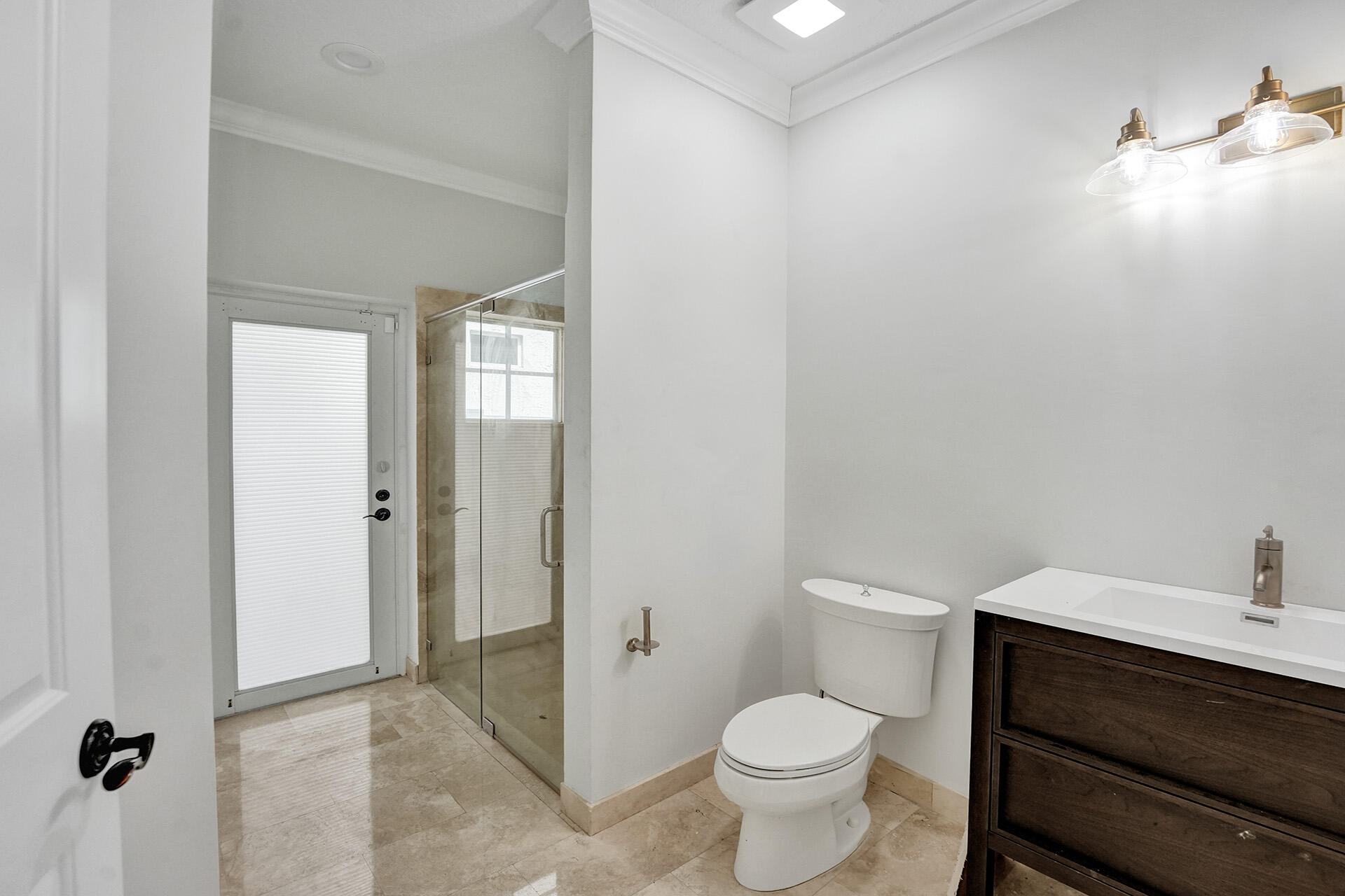 827 SE 2ND, Fort Lauderdale FL 33301