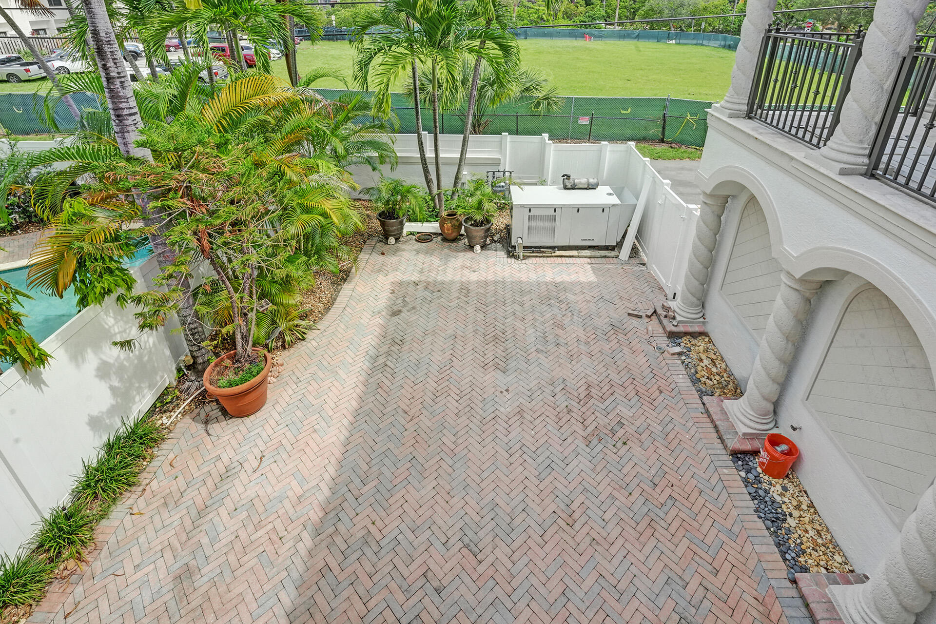 827 SE 2ND, Fort Lauderdale FL 33301
