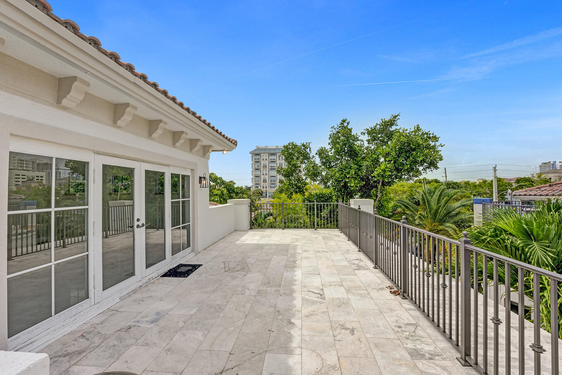 827 SE 2ND, Fort Lauderdale FL 33301