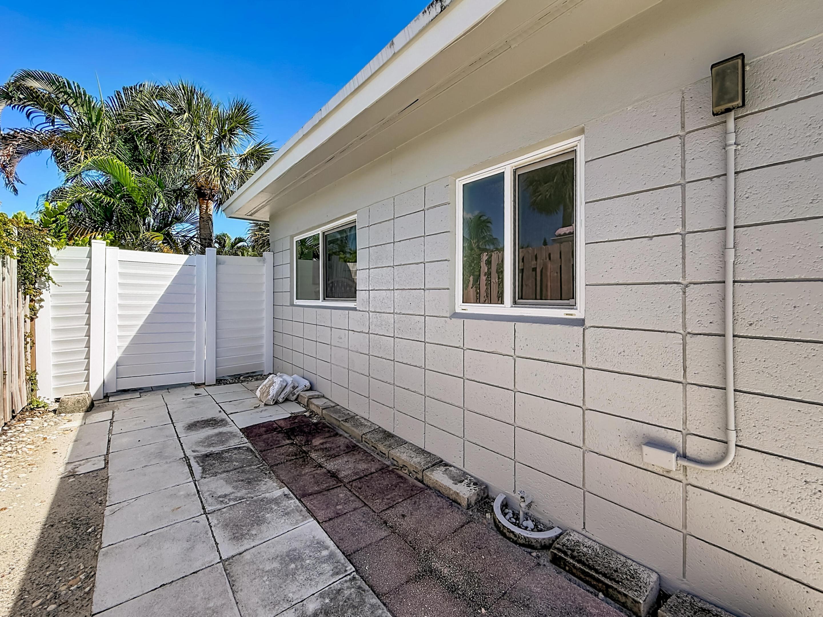 238 CORSAIR, Lauderdale By The Sea FL 33308