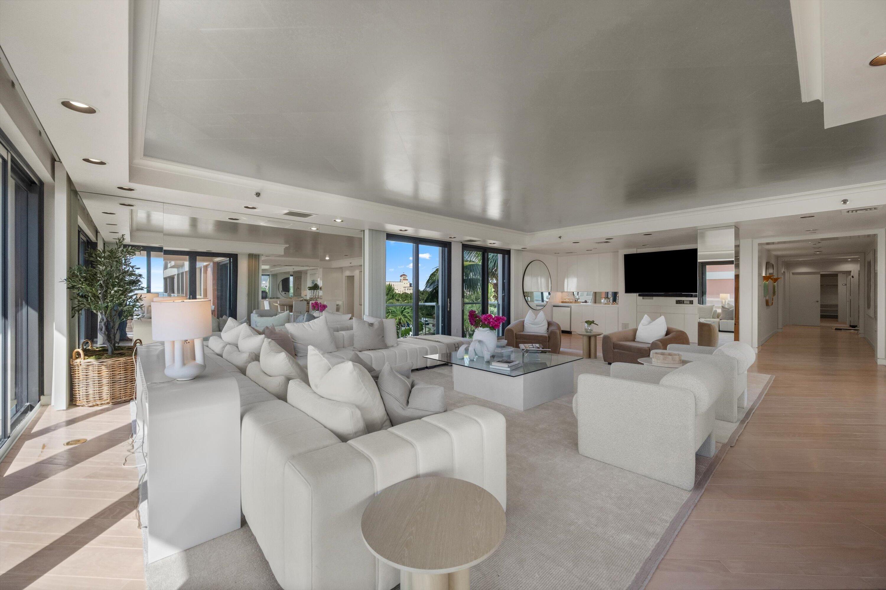 2 N BREAKERS #N45, Palm Beach FL 33480