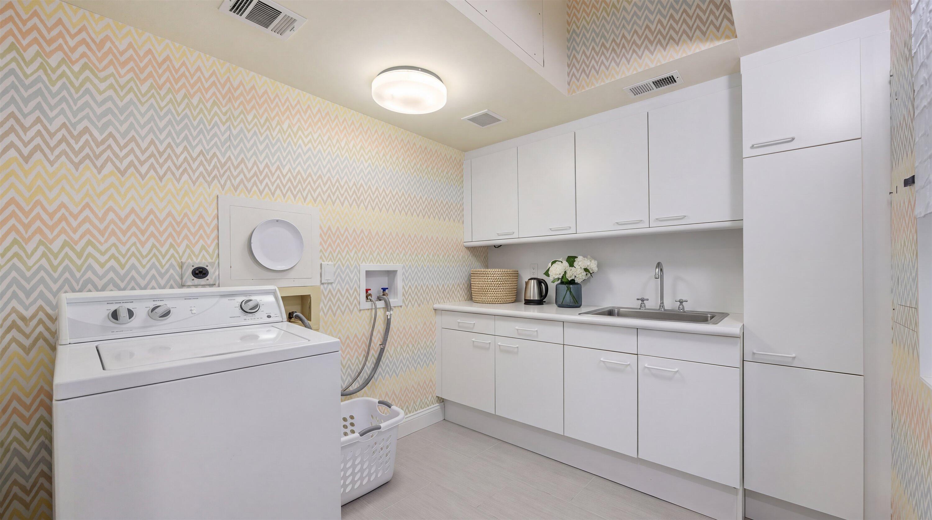2 N BREAKERS #N45, Palm Beach FL 33480