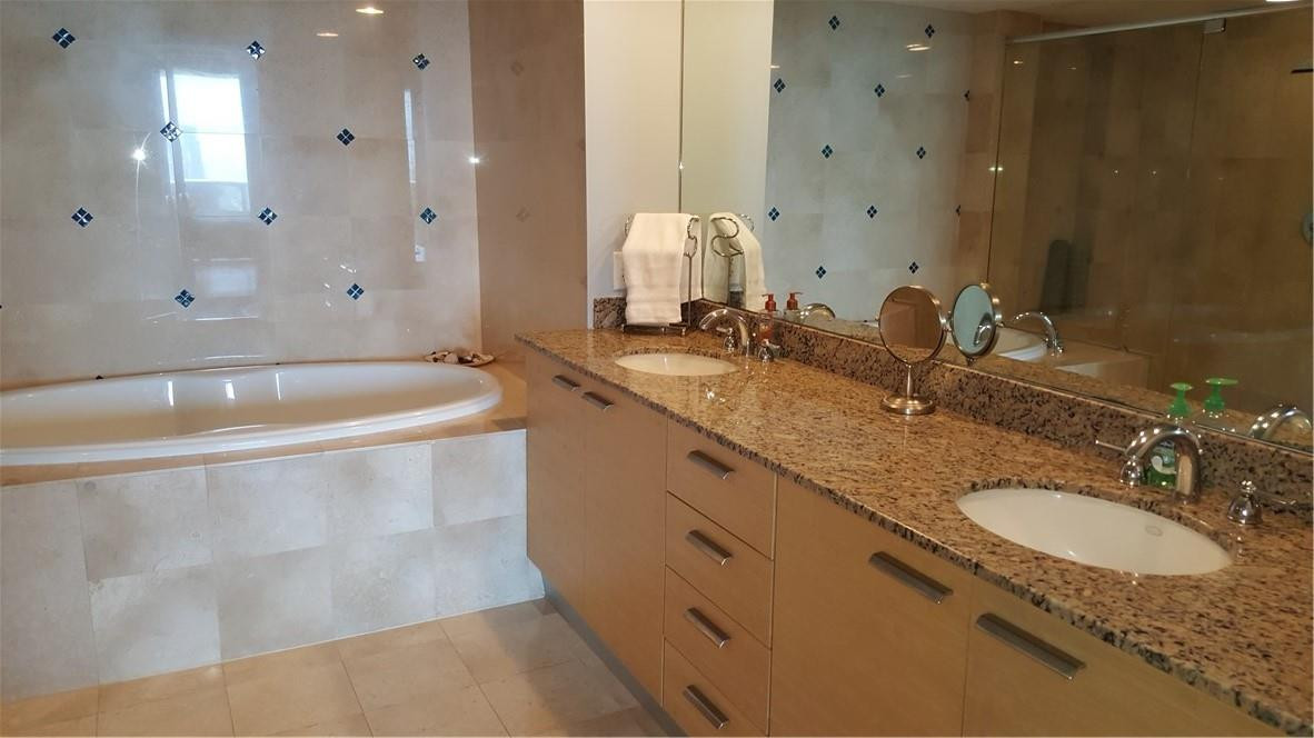 1830 S Ocean #3502, Hallandale Beach FL 33009