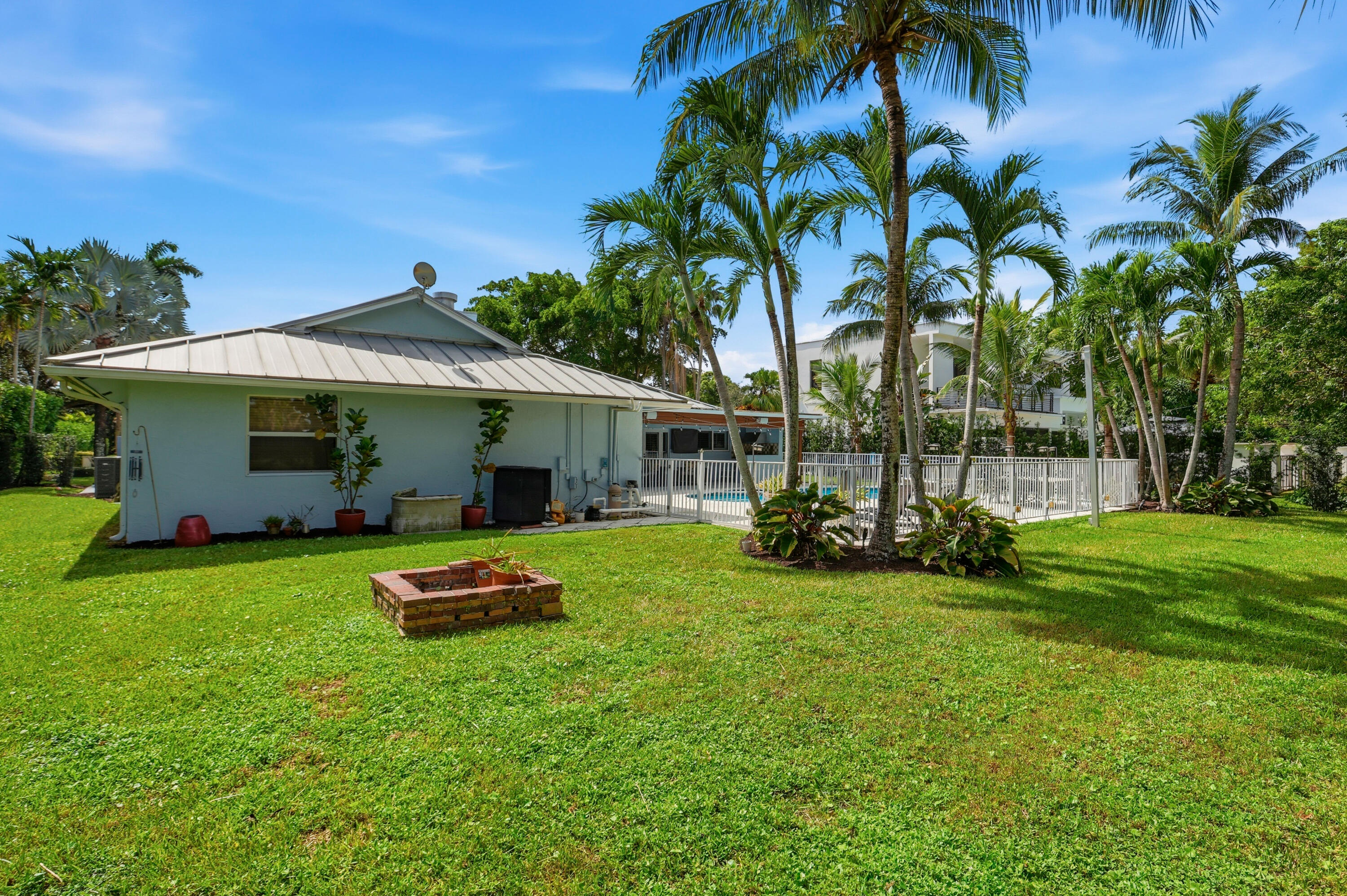 2919 Banyan Blvd, Boca Raton FL 33431