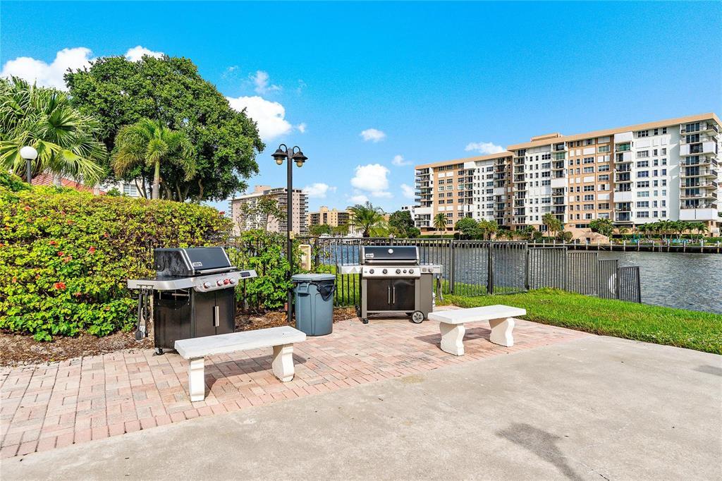 3150 NE 48TH #410, Lighthouse Point FL 33064