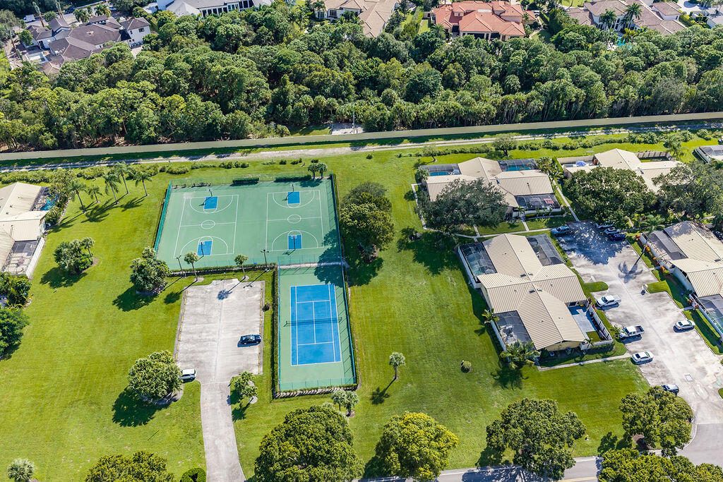 5950 Golden Eagle, Palm Beach Gardens FL 33418