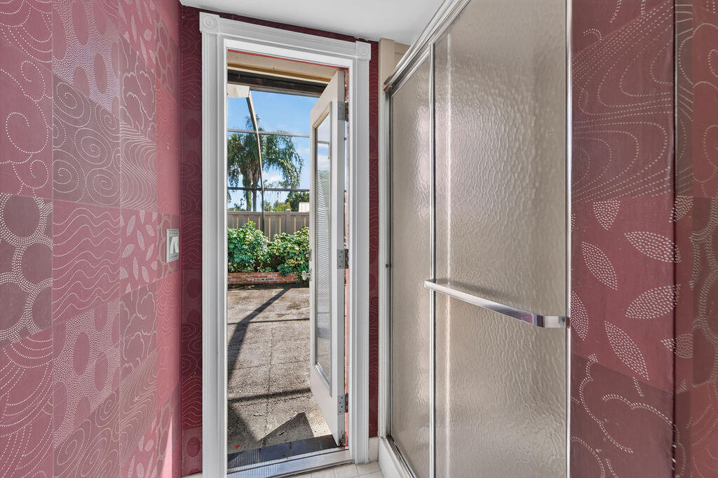 5950 Golden Eagle, Palm Beach Gardens FL 33418