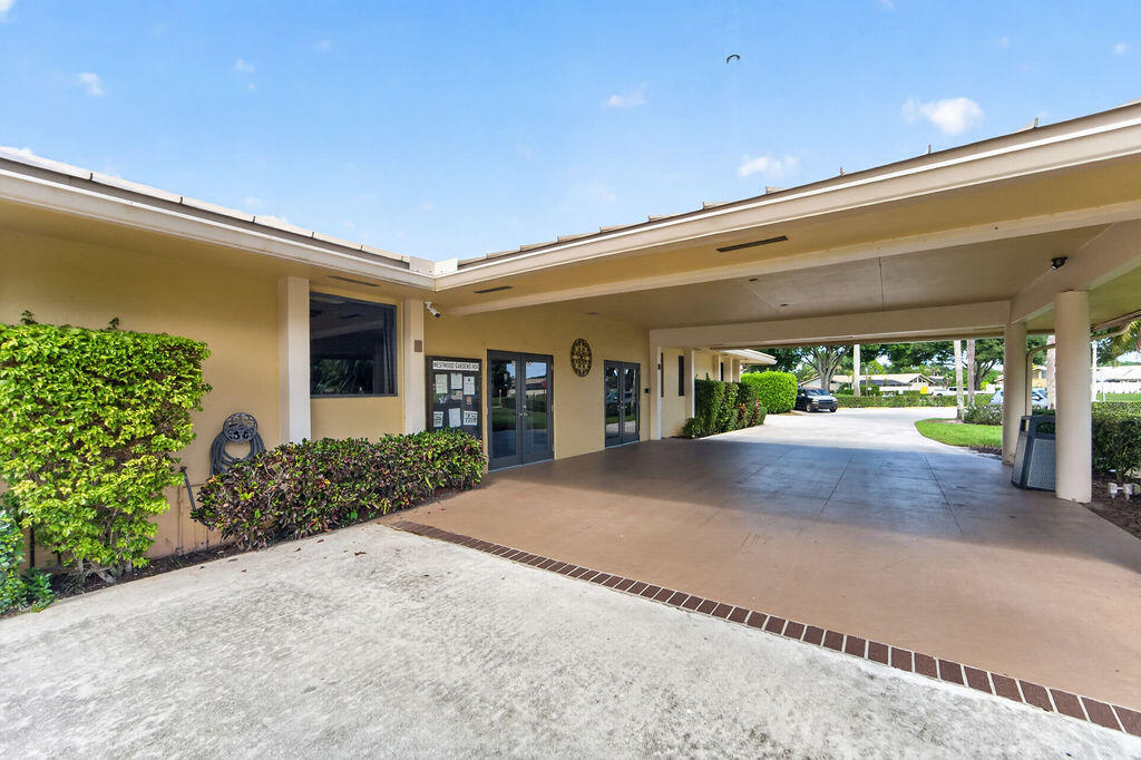 5950 Golden Eagle, Palm Beach Gardens FL 33418