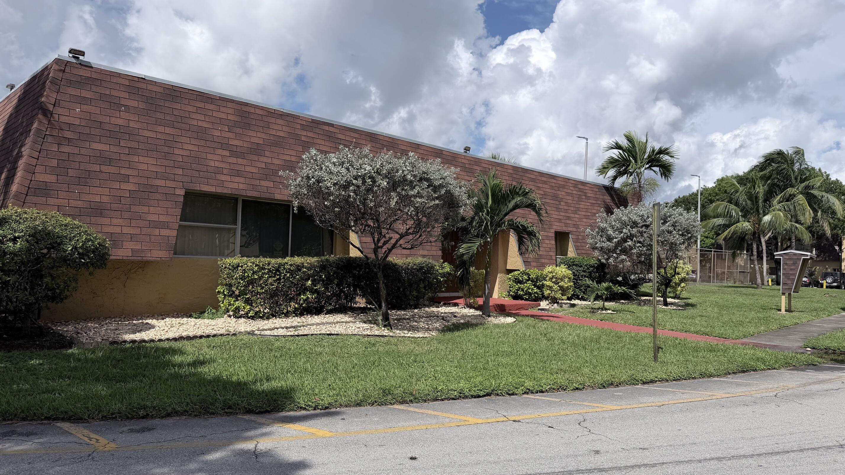 5830 Blueberry, Lauderhill FL 33313
