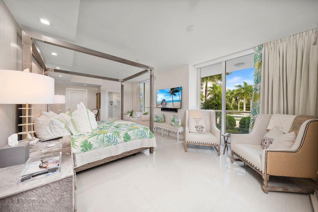 20155 Boca W #A204, Boca Raton FL 33434