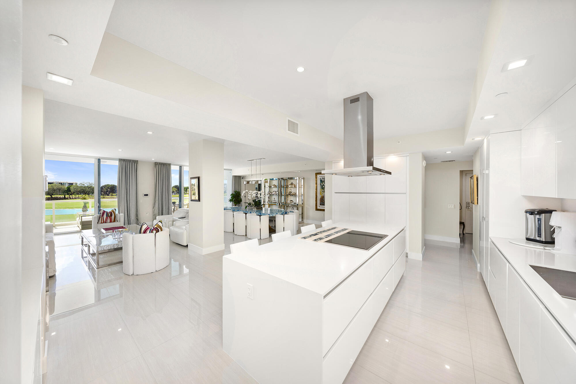 20155 Boca W #A204, Boca Raton FL 33434