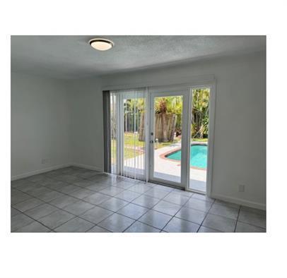 8211 NW 66th, Tamarac FL 33321