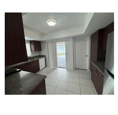 8211 NW 66th, Tamarac FL 33321