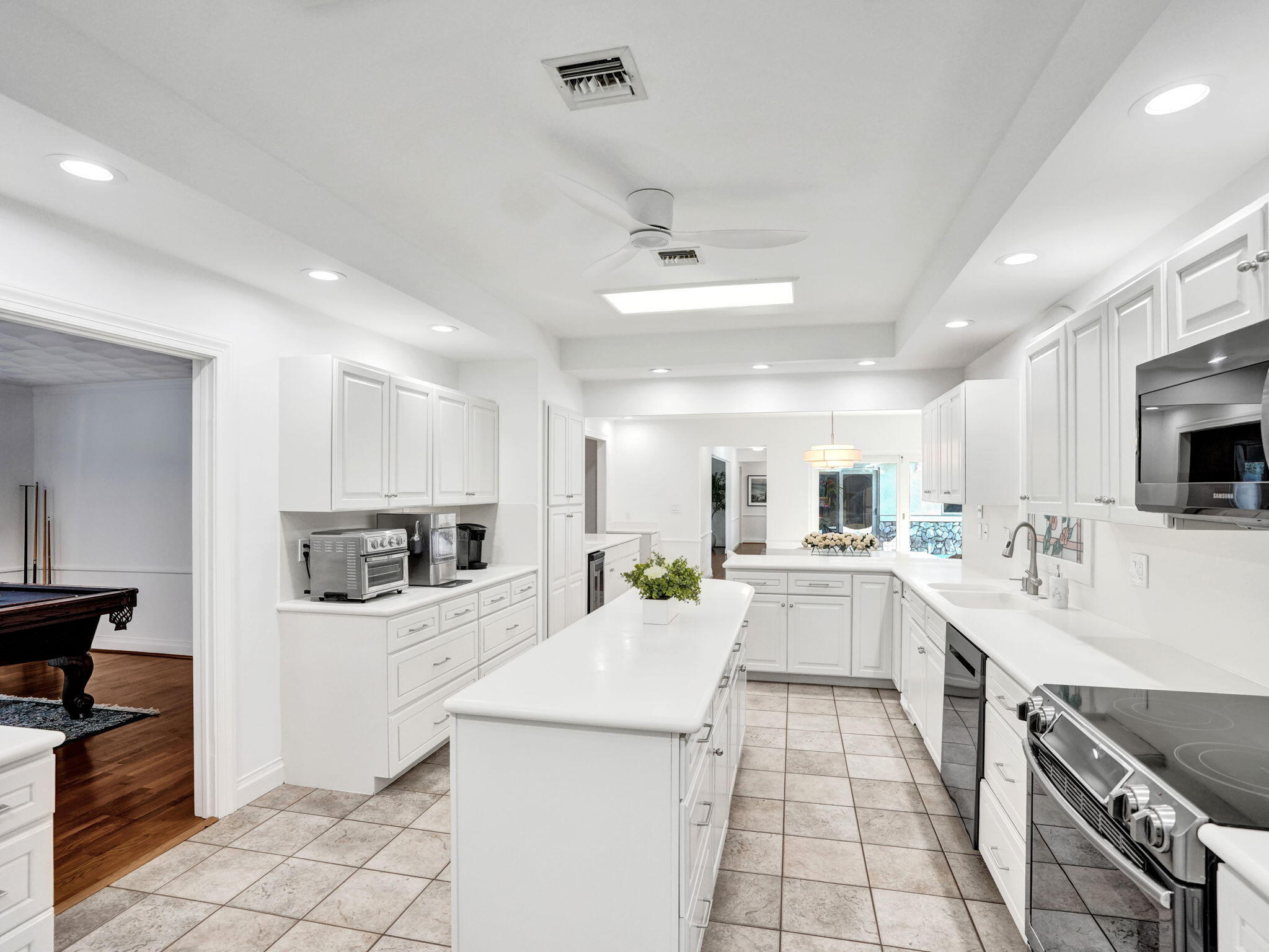 2600 NE 21st, Fort Lauderdale FL 33305