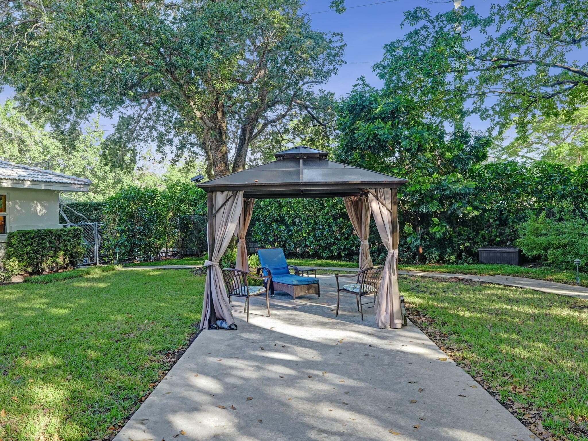 2600 NE 21st, Fort Lauderdale FL 33305
