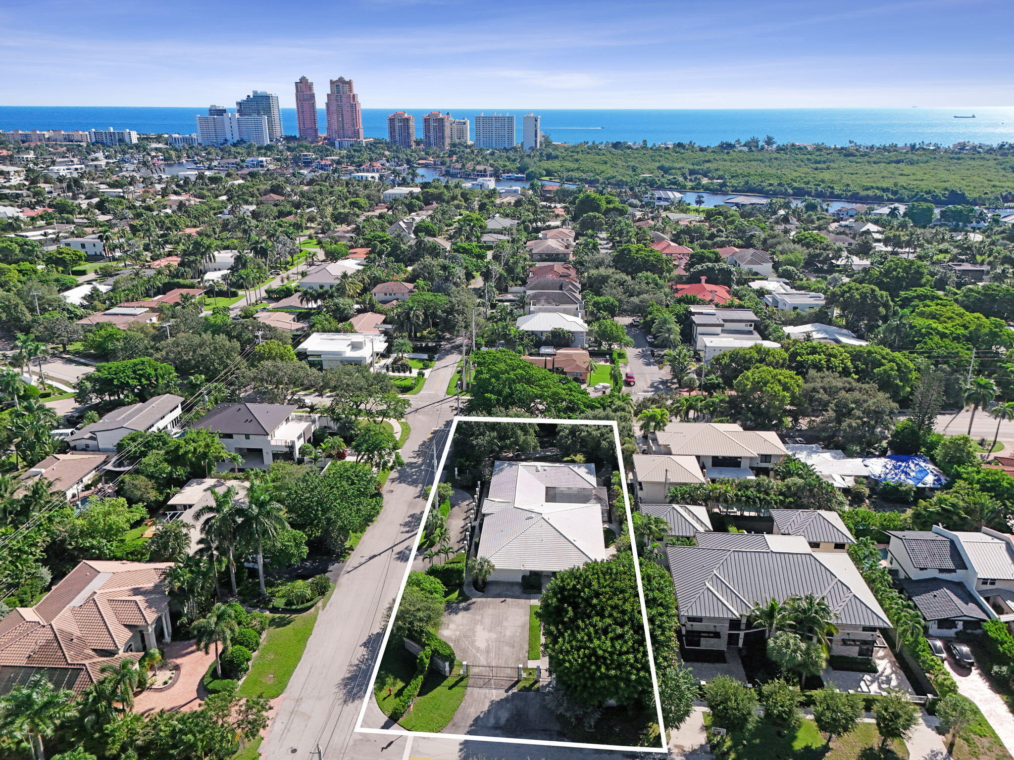 2600 NE 21st, Fort Lauderdale FL 33305