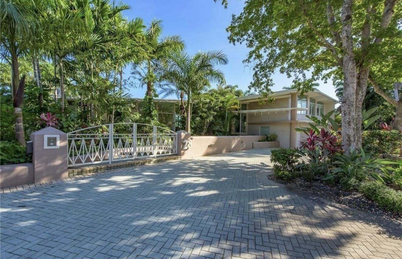28 PELICAN, Fort Lauderdale FL 33301
