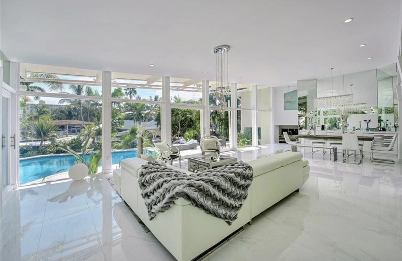 28 PELICAN, Fort Lauderdale FL 33301