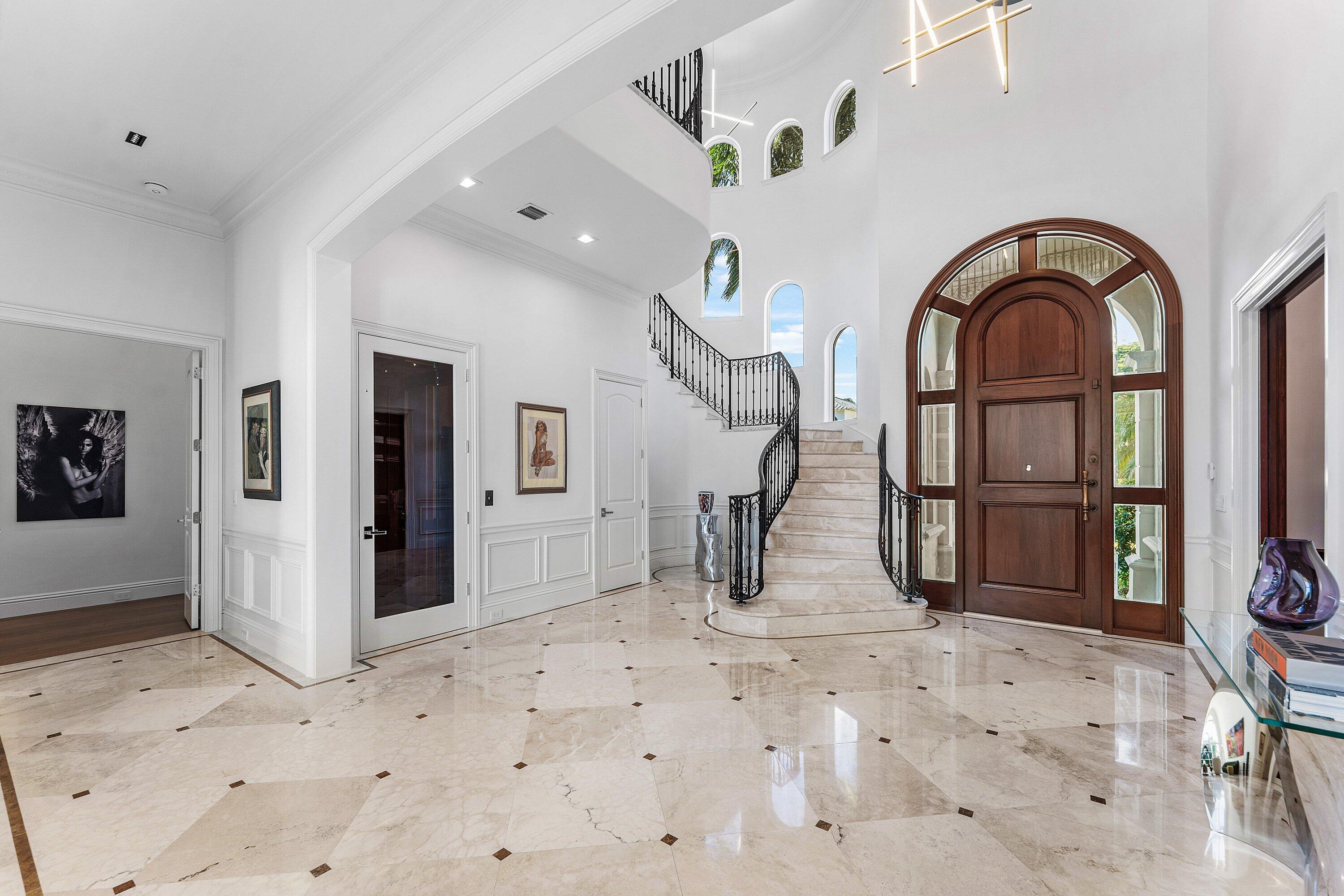 282 PRINCESS PALM, Boca Raton FL 33432