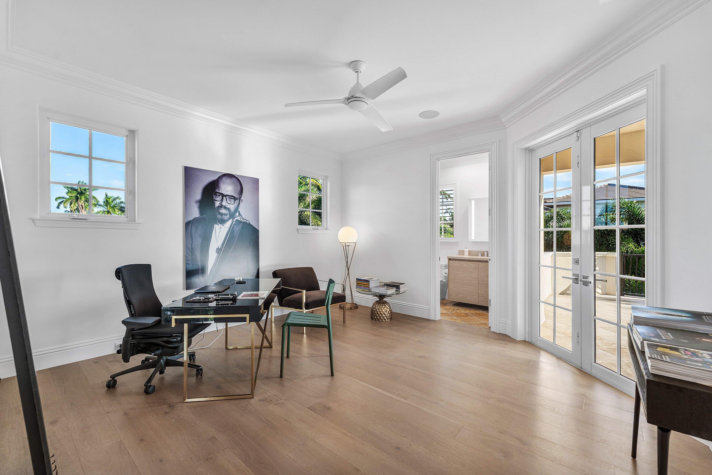 282 PRINCESS PALM, Boca Raton FL 33432