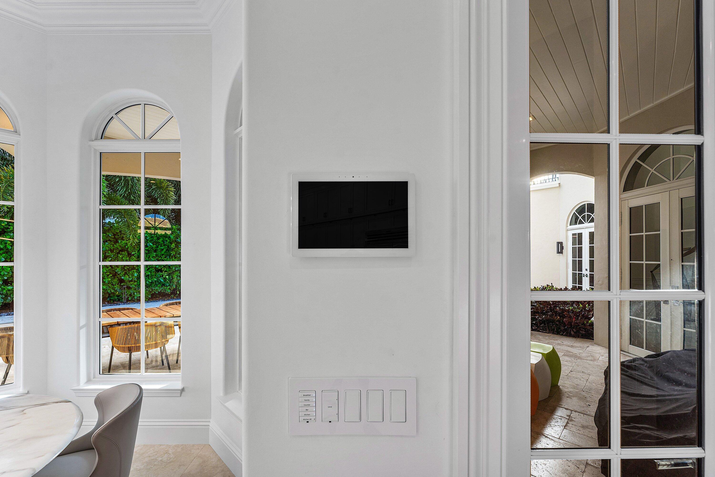 282 PRINCESS PALM, Boca Raton FL 33432