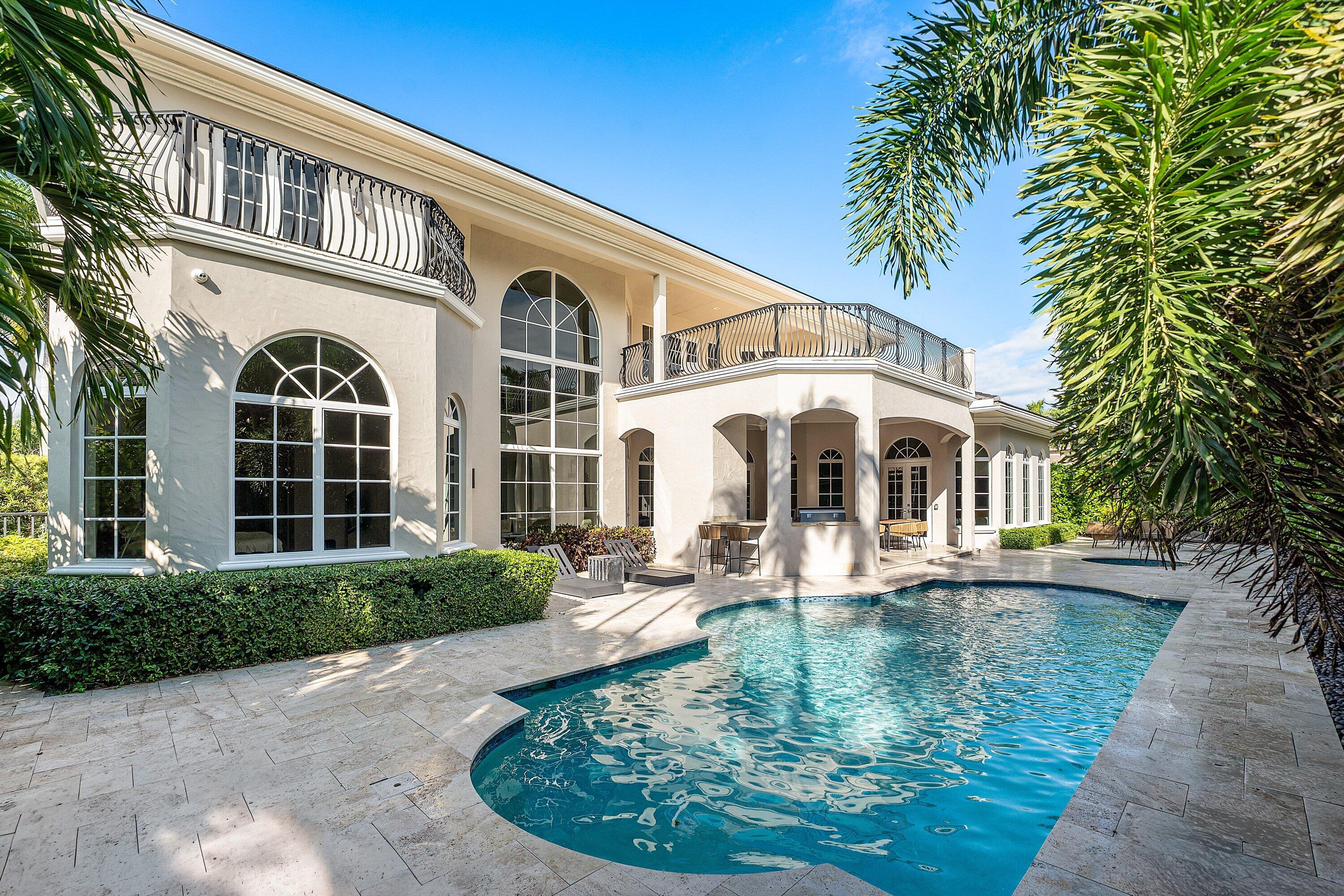 282 PRINCESS PALM, Boca Raton FL 33432